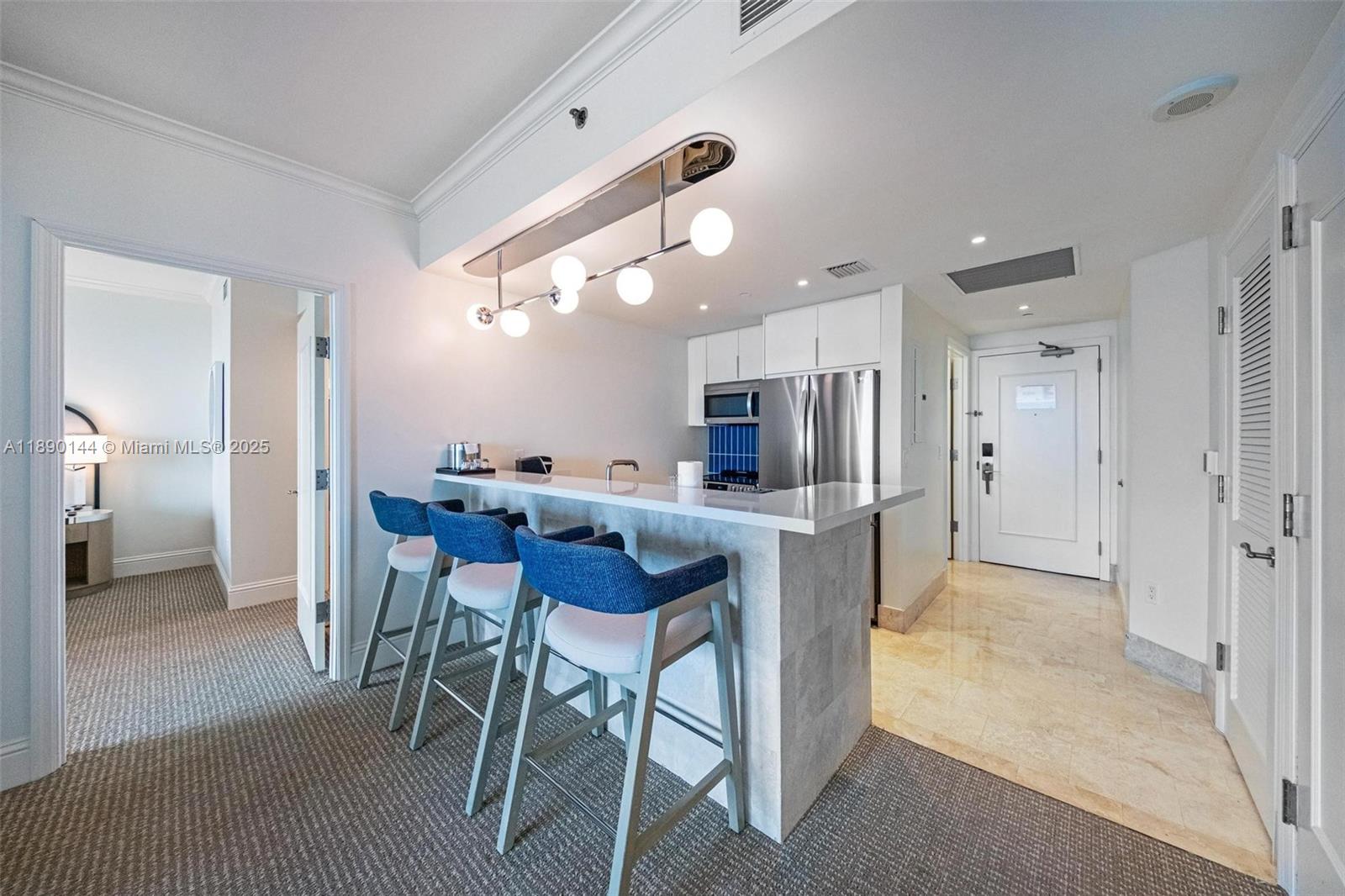 FONTAINEBLEAU II CONDO - Residential