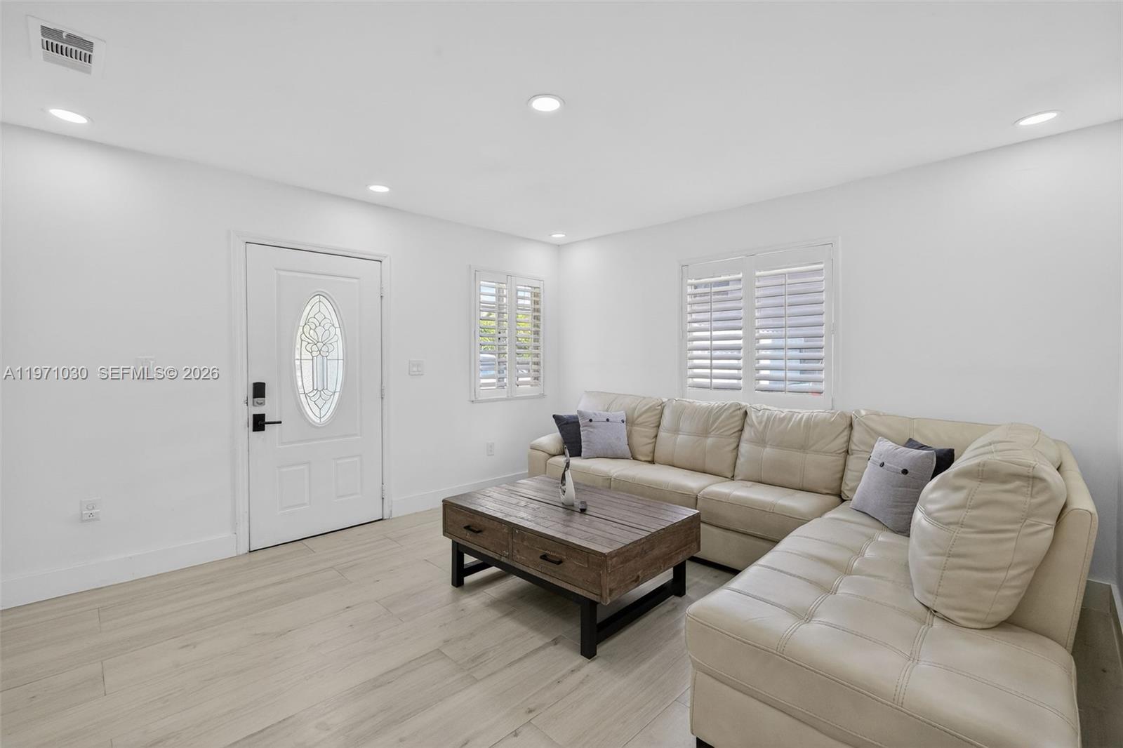 MONACO DREAM HOMES - Residential