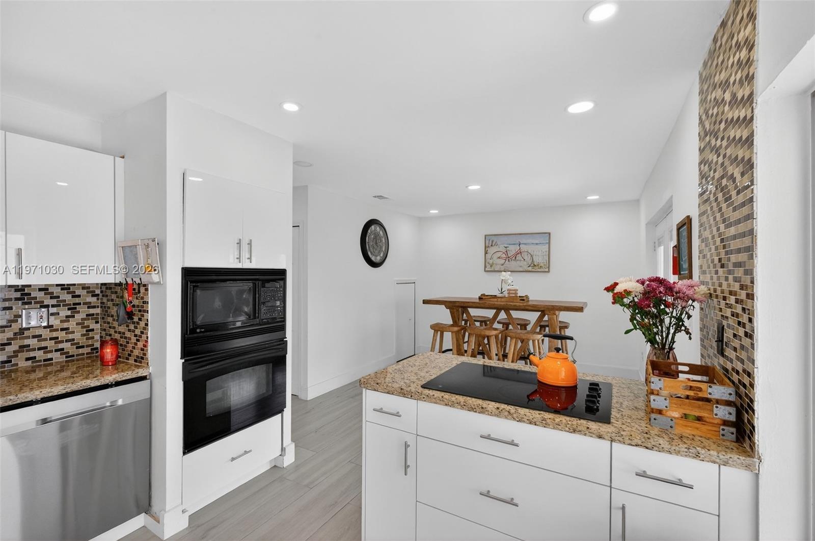 MONACO DREAM HOMES - Residential