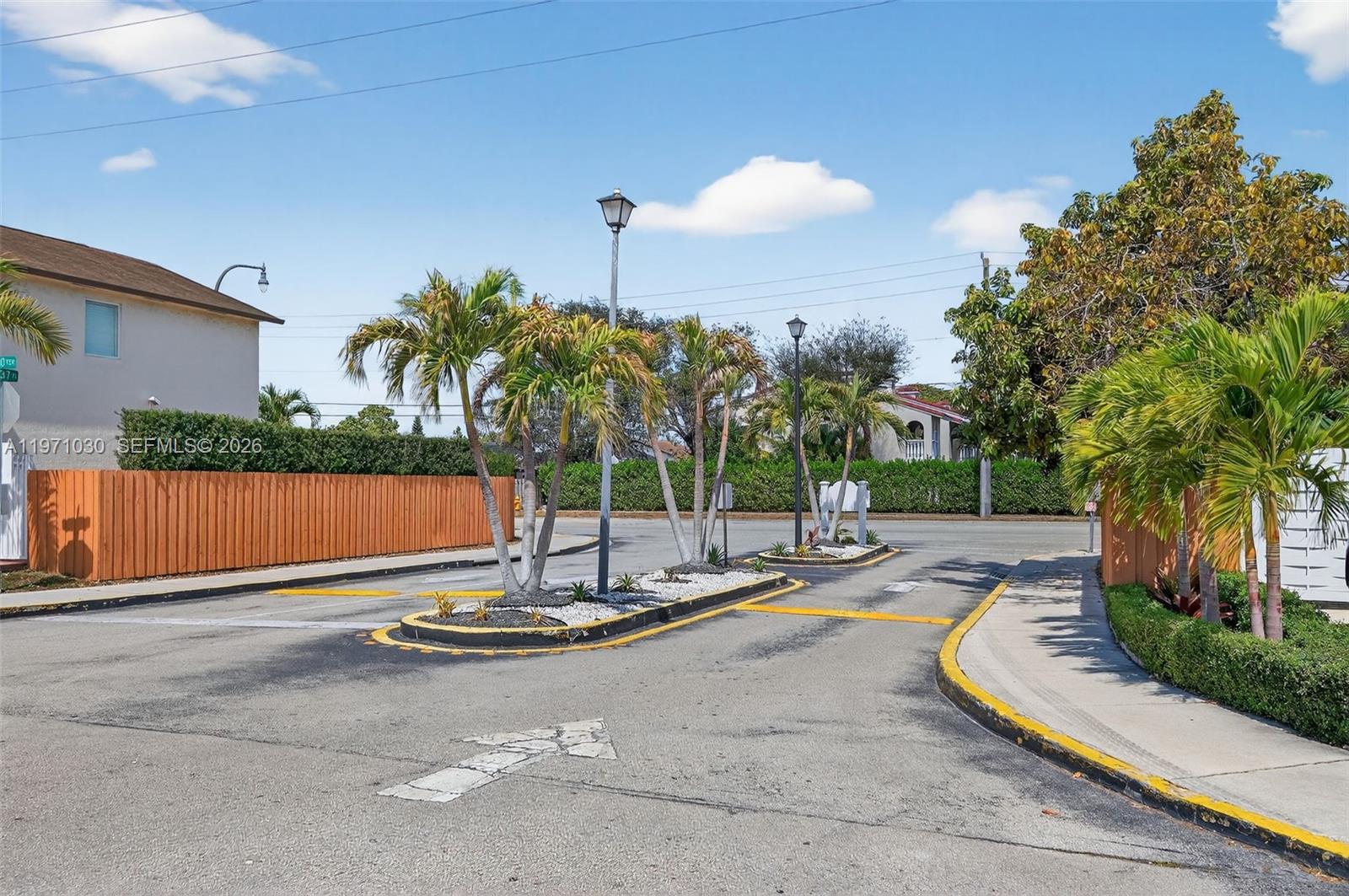 MONACO DREAM HOMES - Residential