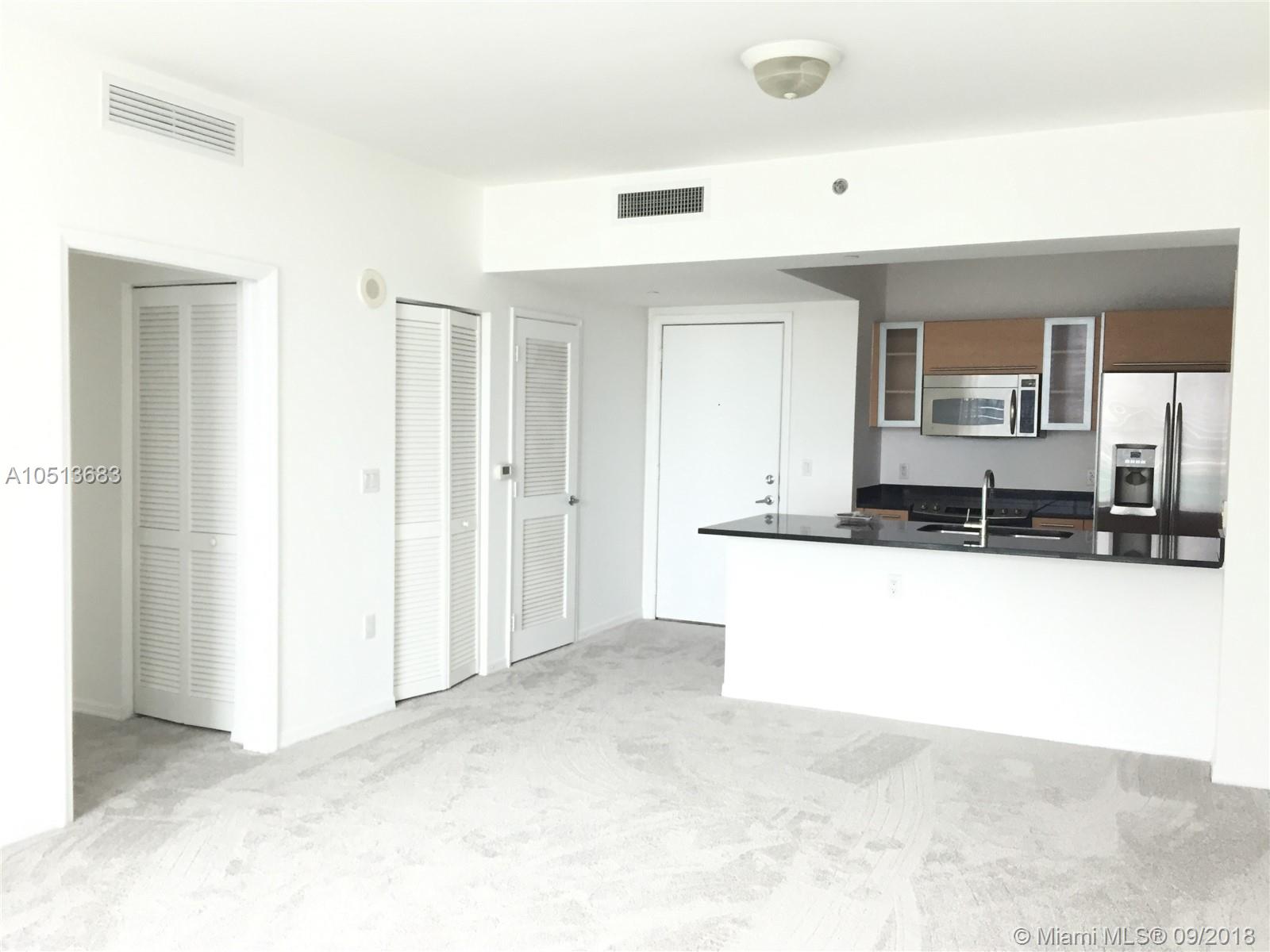 THE PLAZA 901 BRICKELL CO - Residential Lease