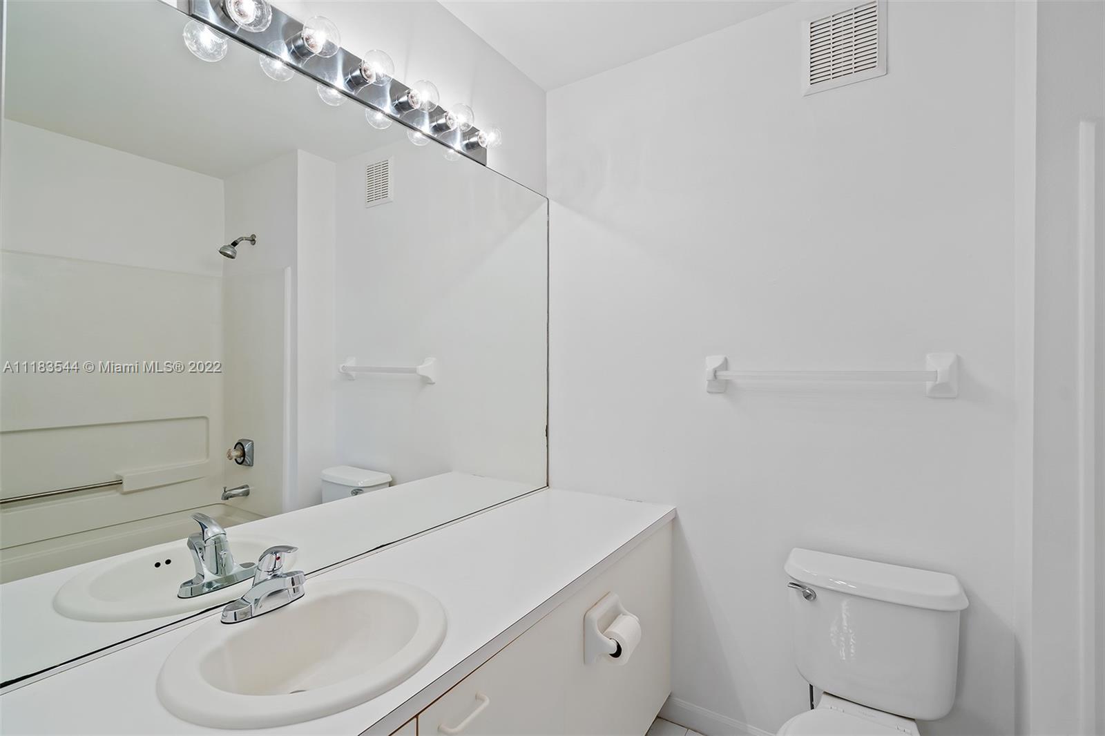 INFANTE PLAT - Residential Lease