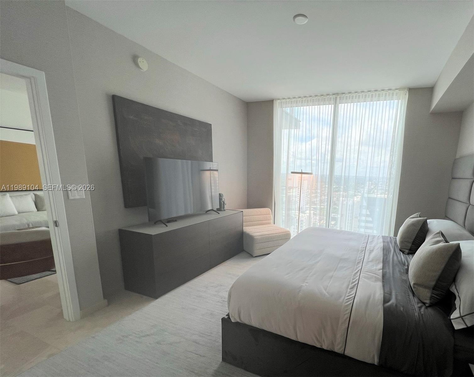 RISE CONDO - Residential