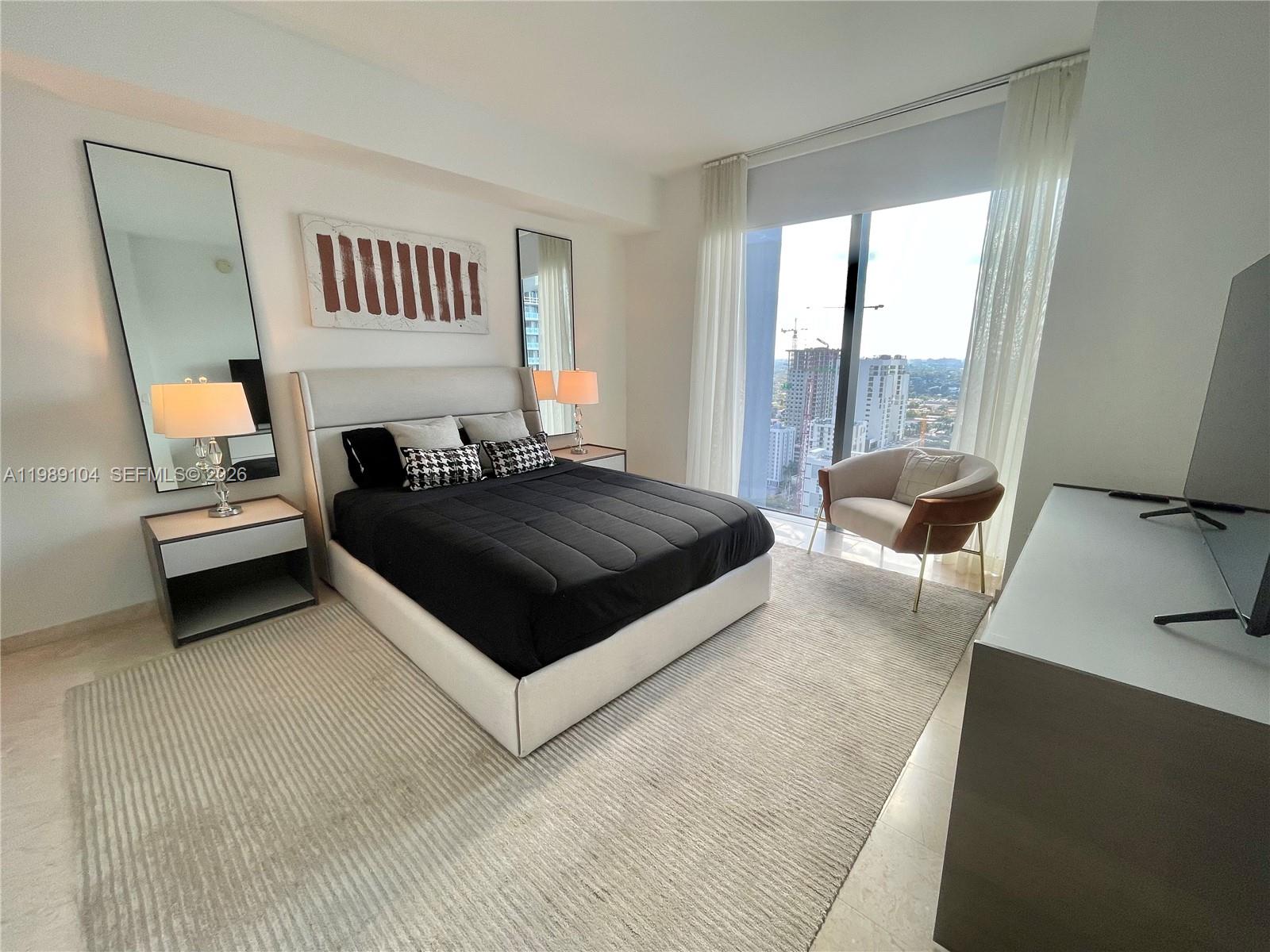 RISE CONDO - Residential