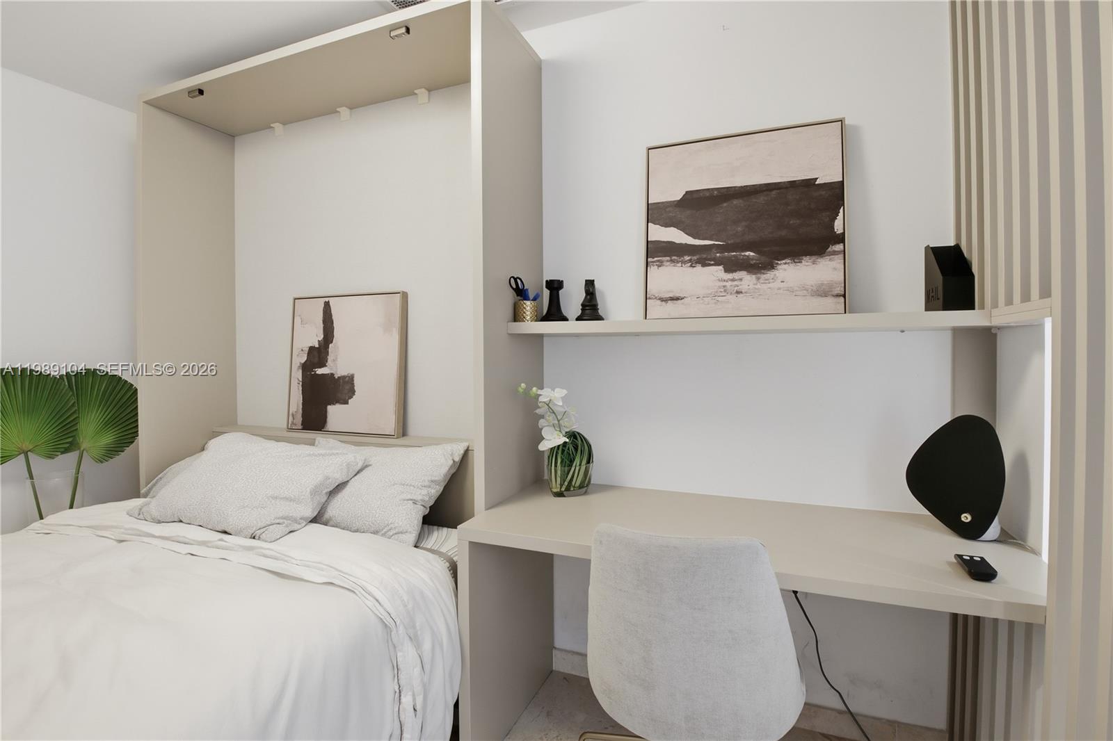 RISE CONDO - Residential