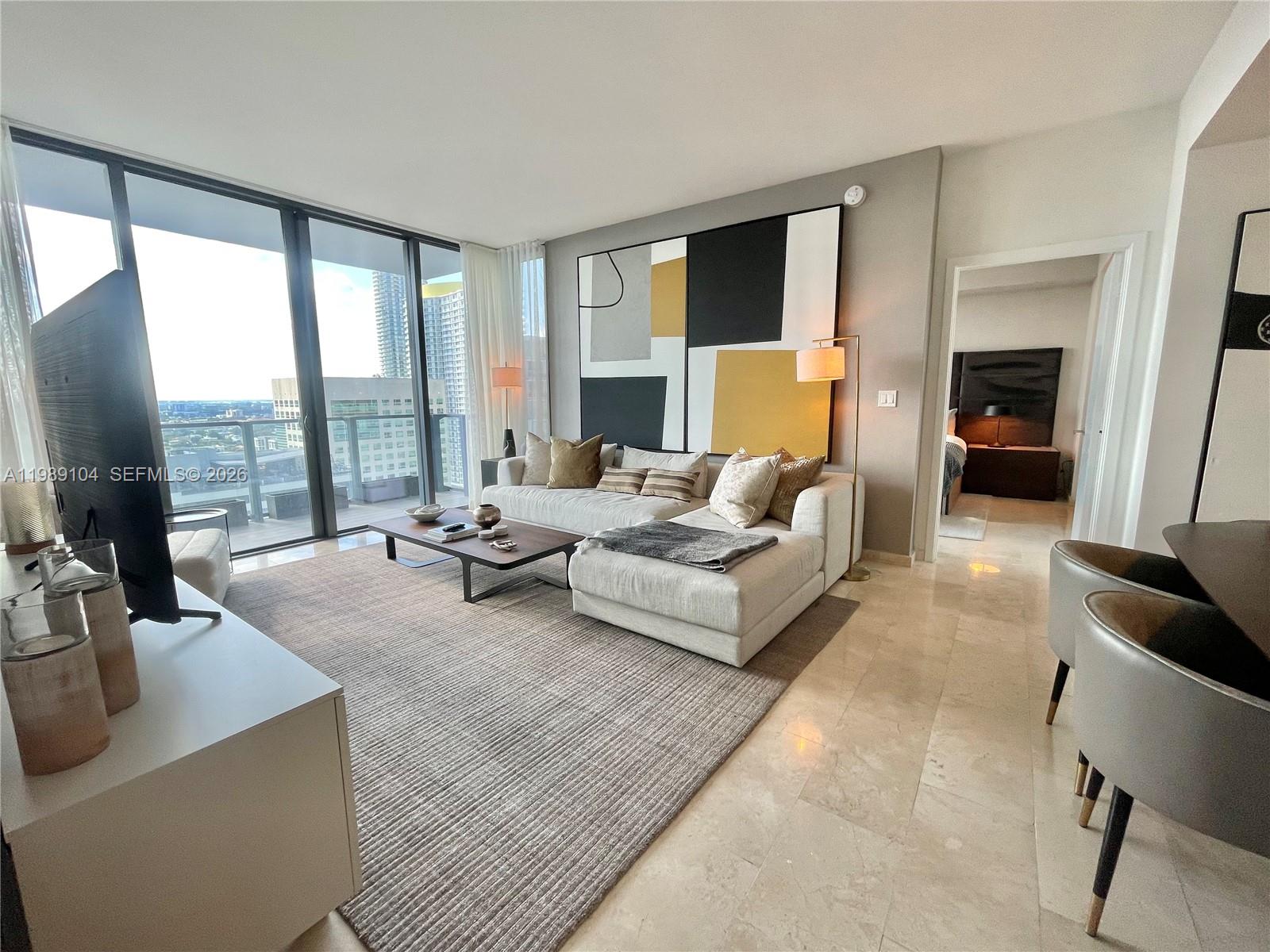 RISE CONDO - Residential