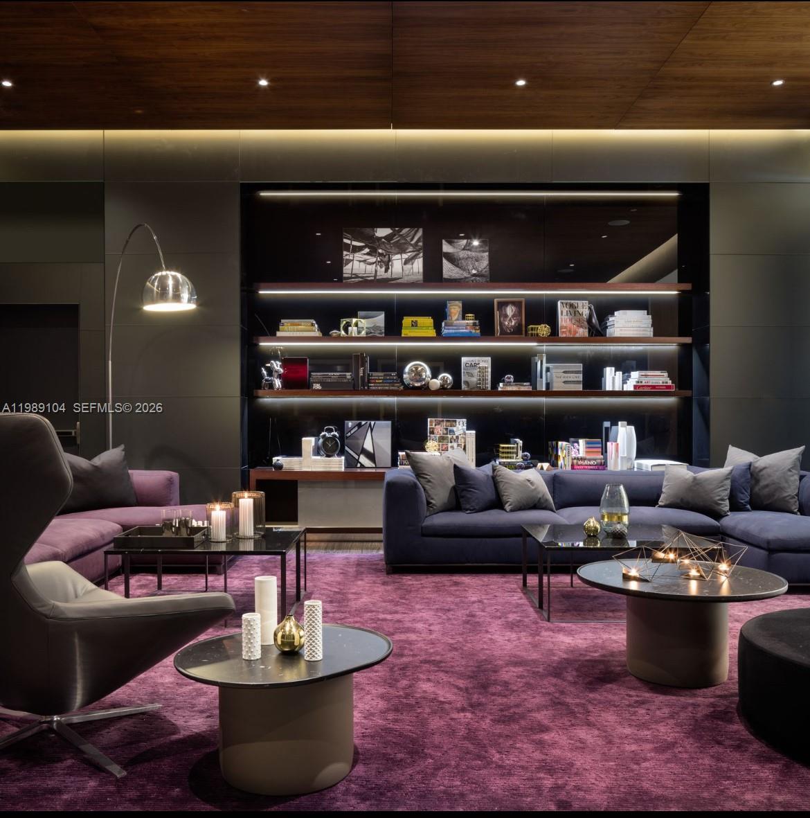 RISE CONDO - Residential