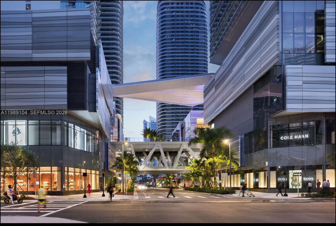 RISE CONDO - Residential