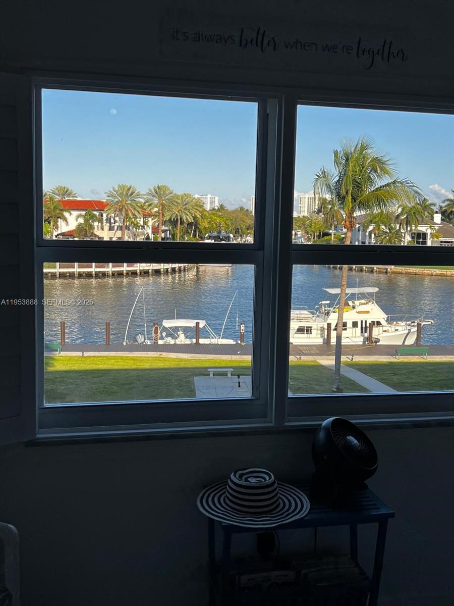 RIVER HOUSE TERRACE CONDO - Residential