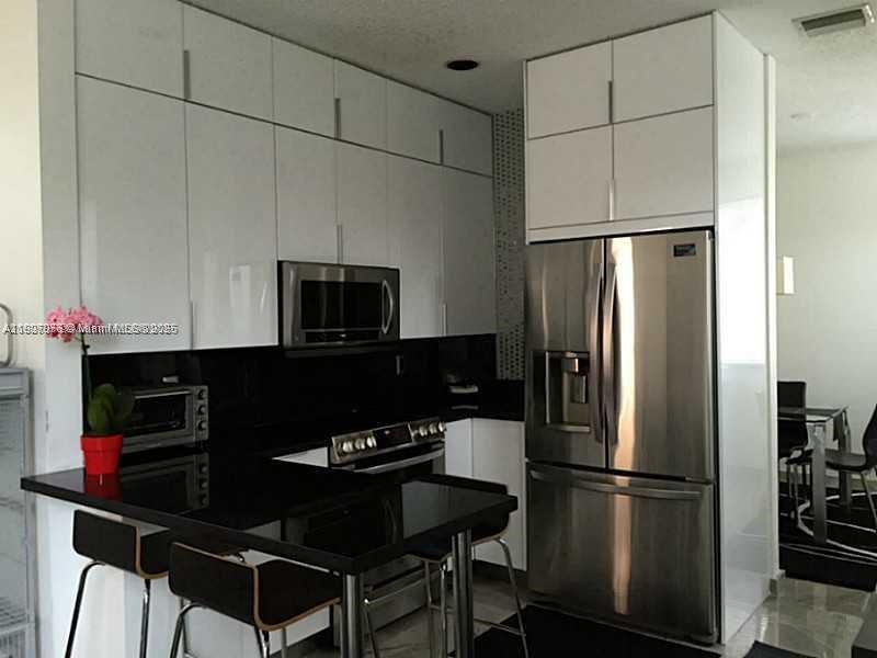 SECTORS 3 & 4 BOUNDARY PL - Residential Lease