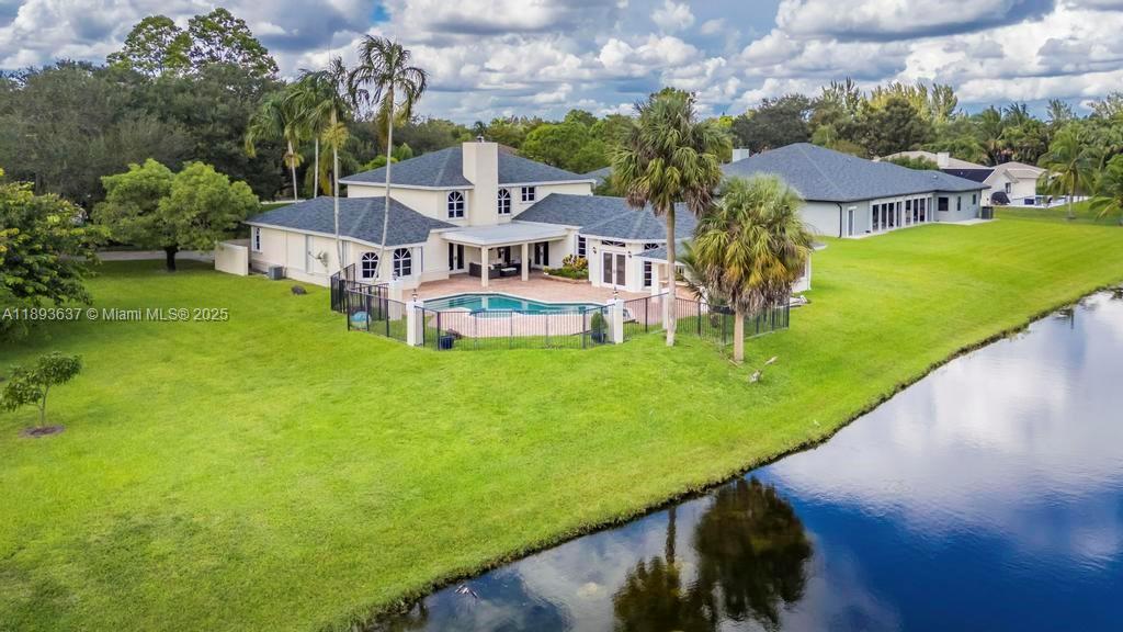 3200 SW 135th Ter