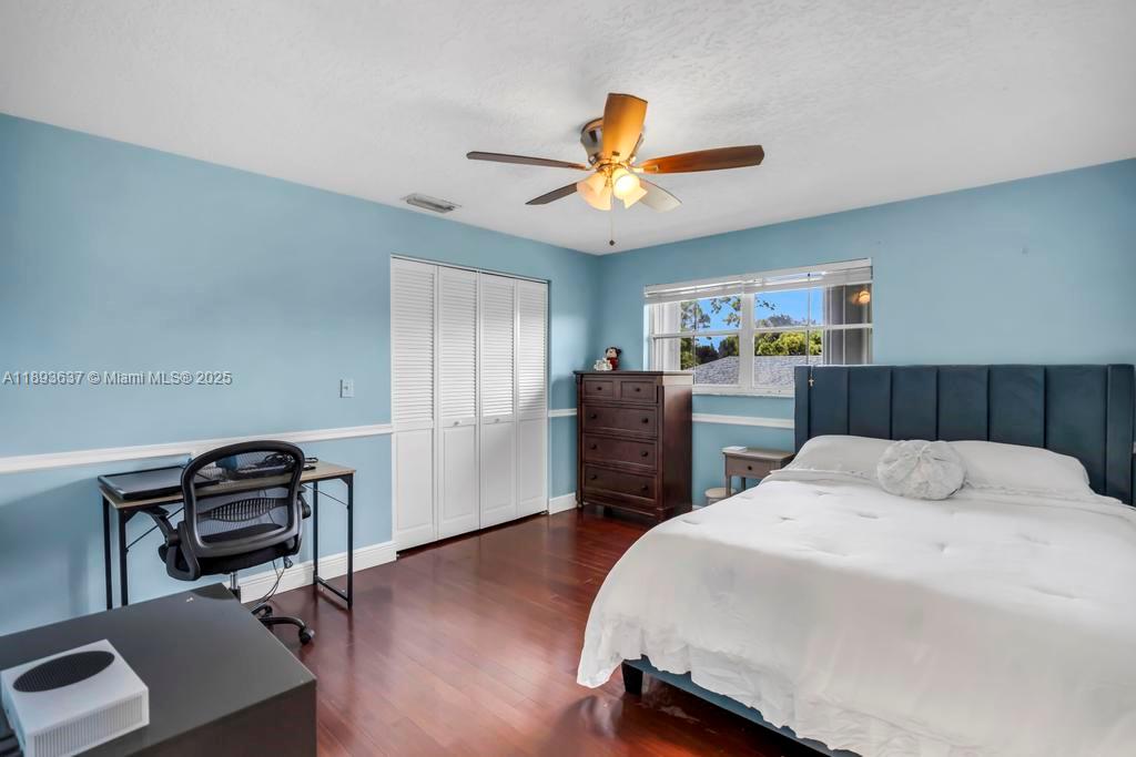 DAVIE WHISPERING PINES - Residential