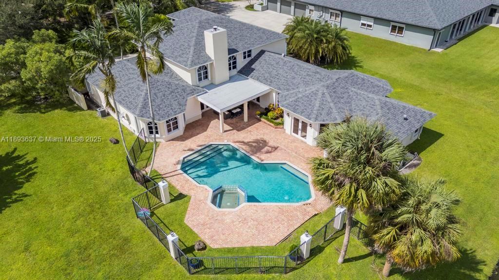 3200 SW 135th Ter