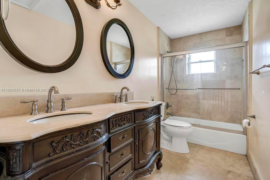 DAVIE WHISPERING PINES - Residential