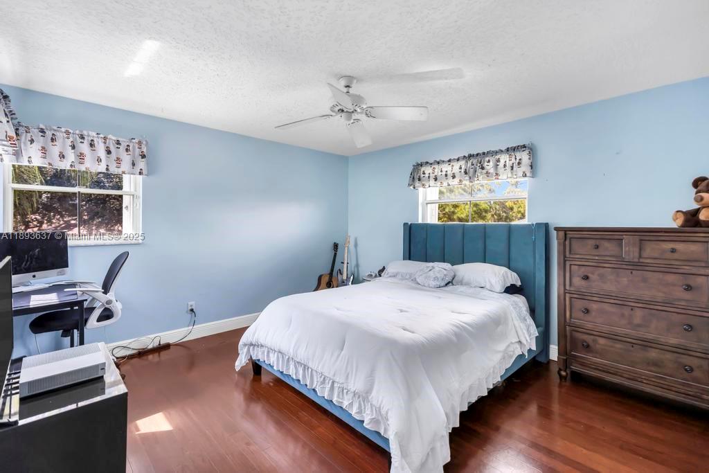 DAVIE WHISPERING PINES - Residential