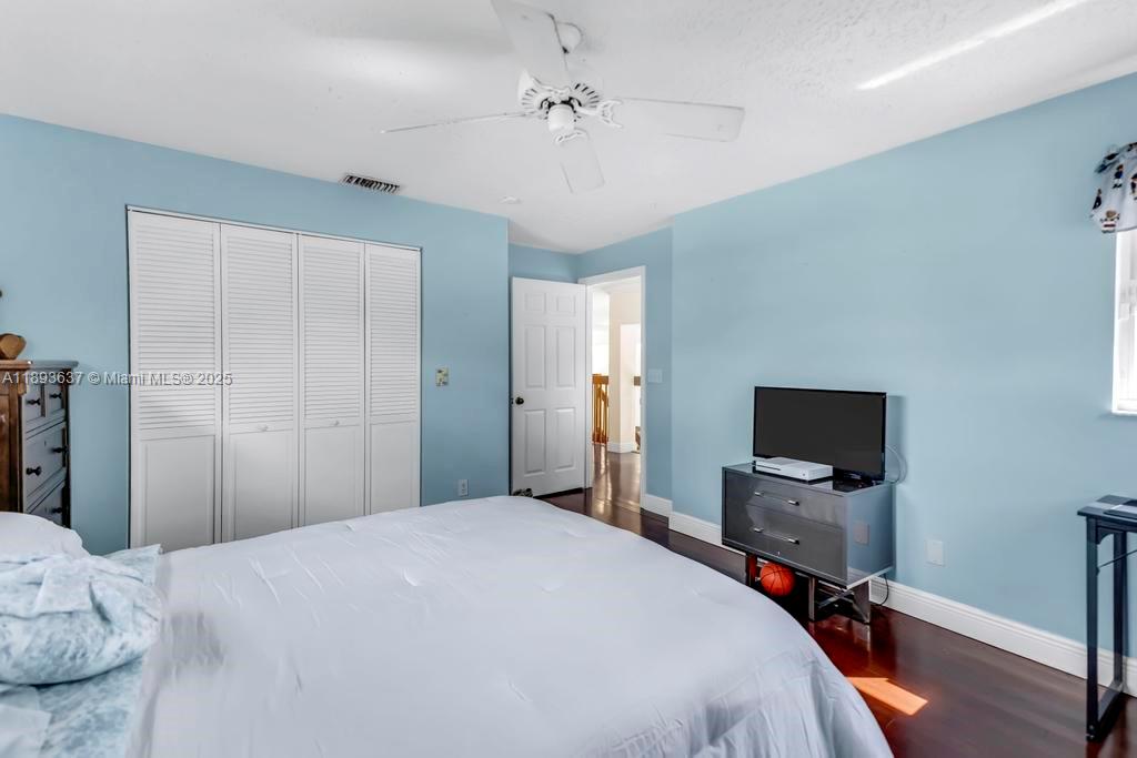 DAVIE WHISPERING PINES - Residential