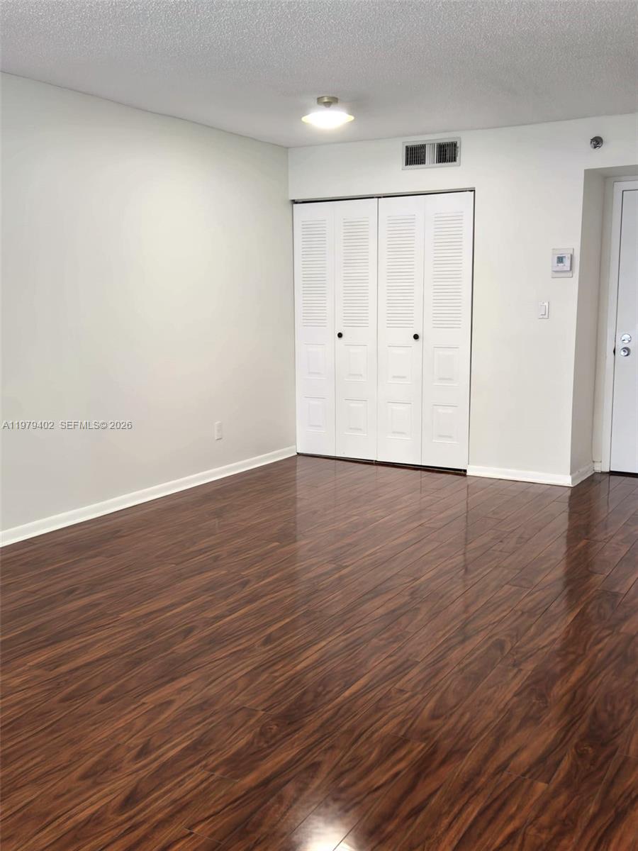 Isola Condo - Residential Lease