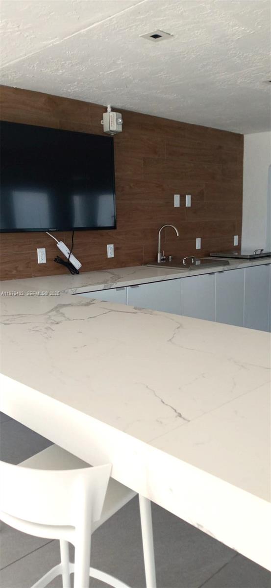 Isola Condo - Residential Lease