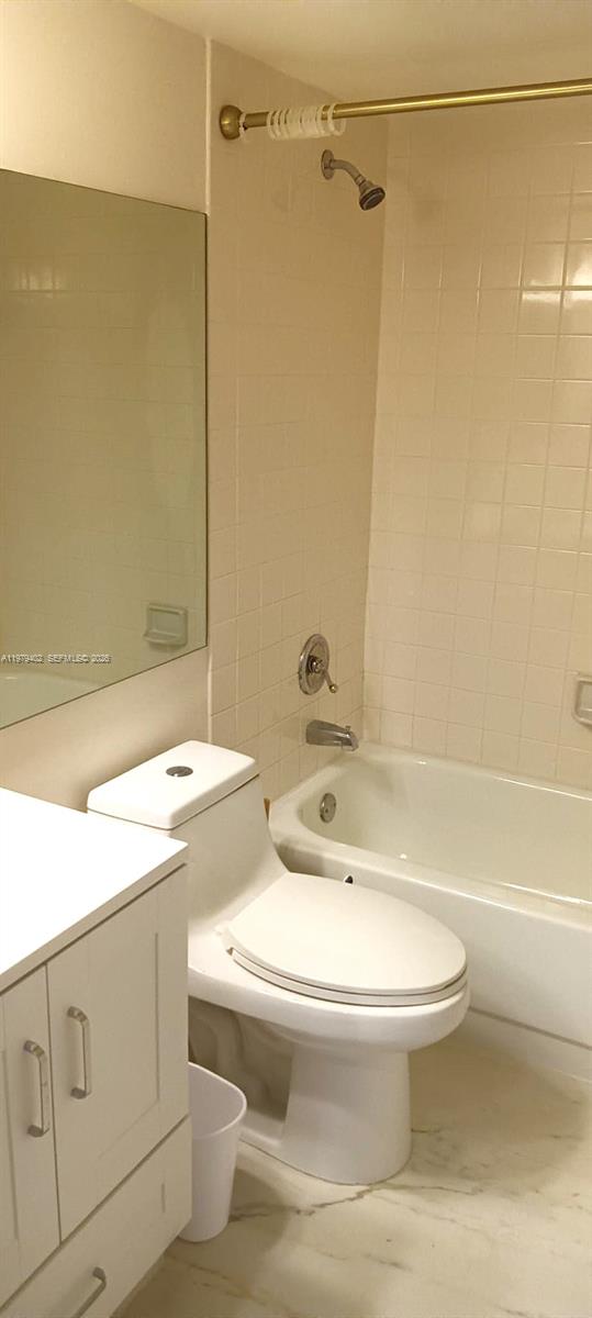 Isola Condo - Residential Lease