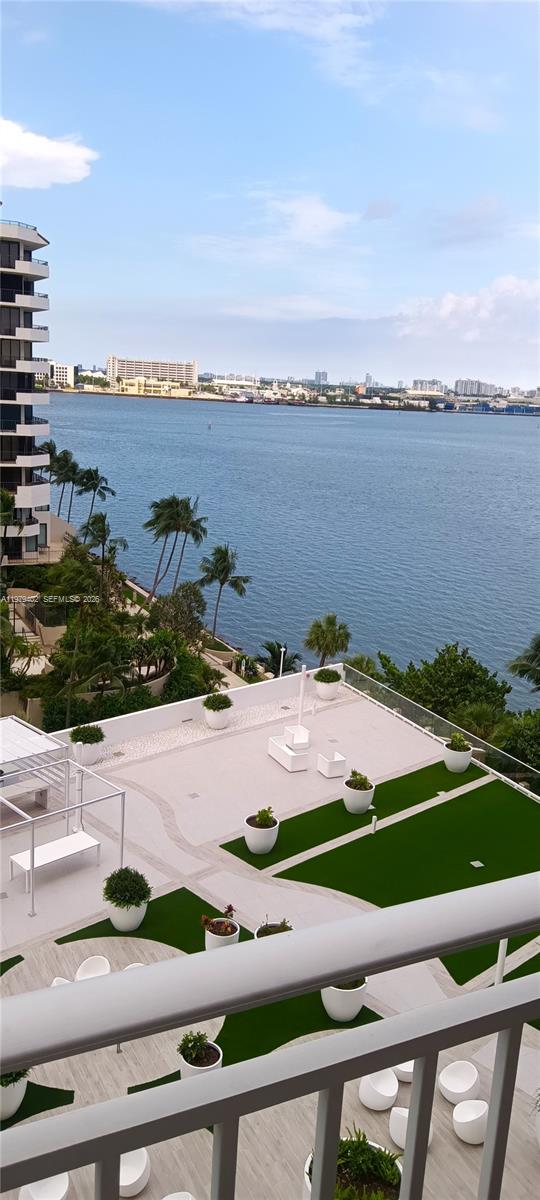 Isola Condo - Residential Lease