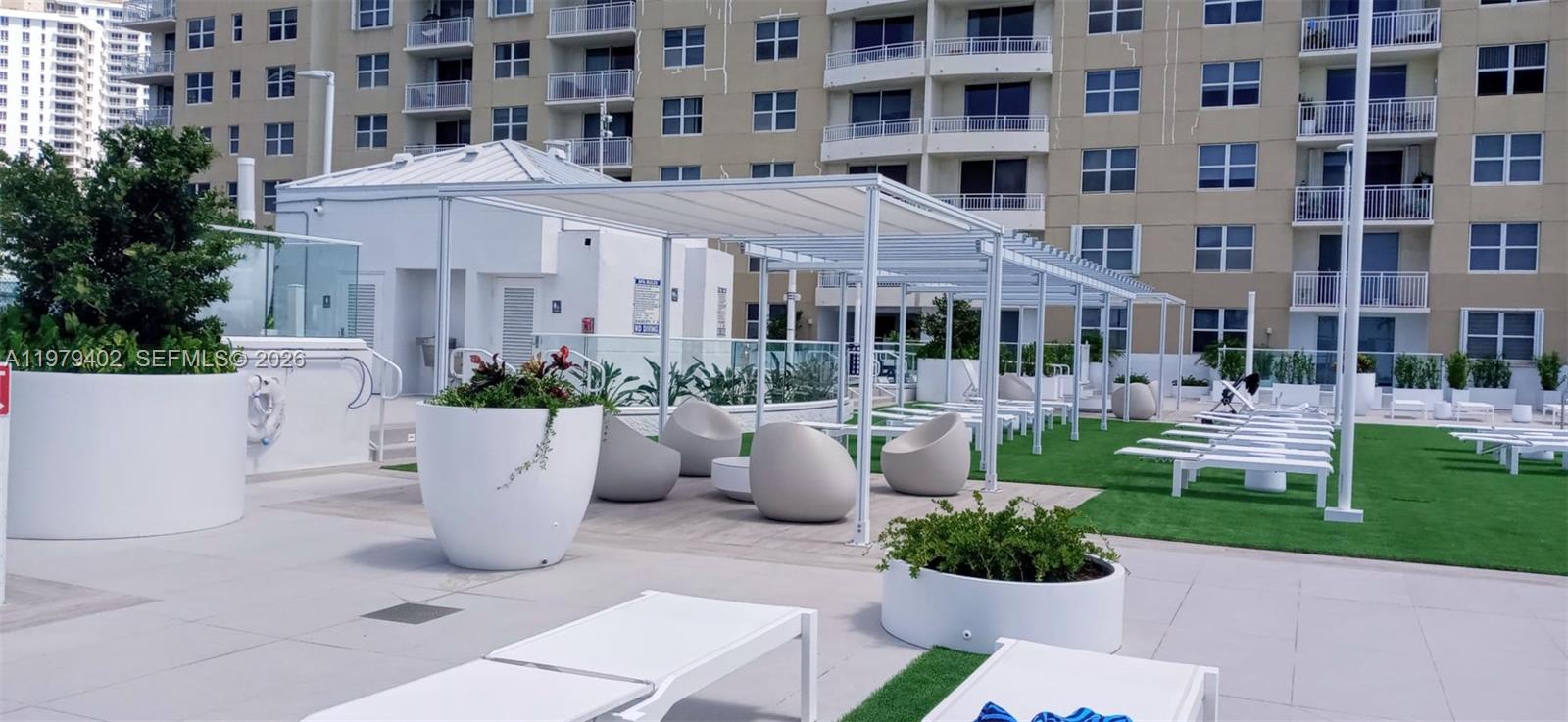 Isola Condo - Residential Lease