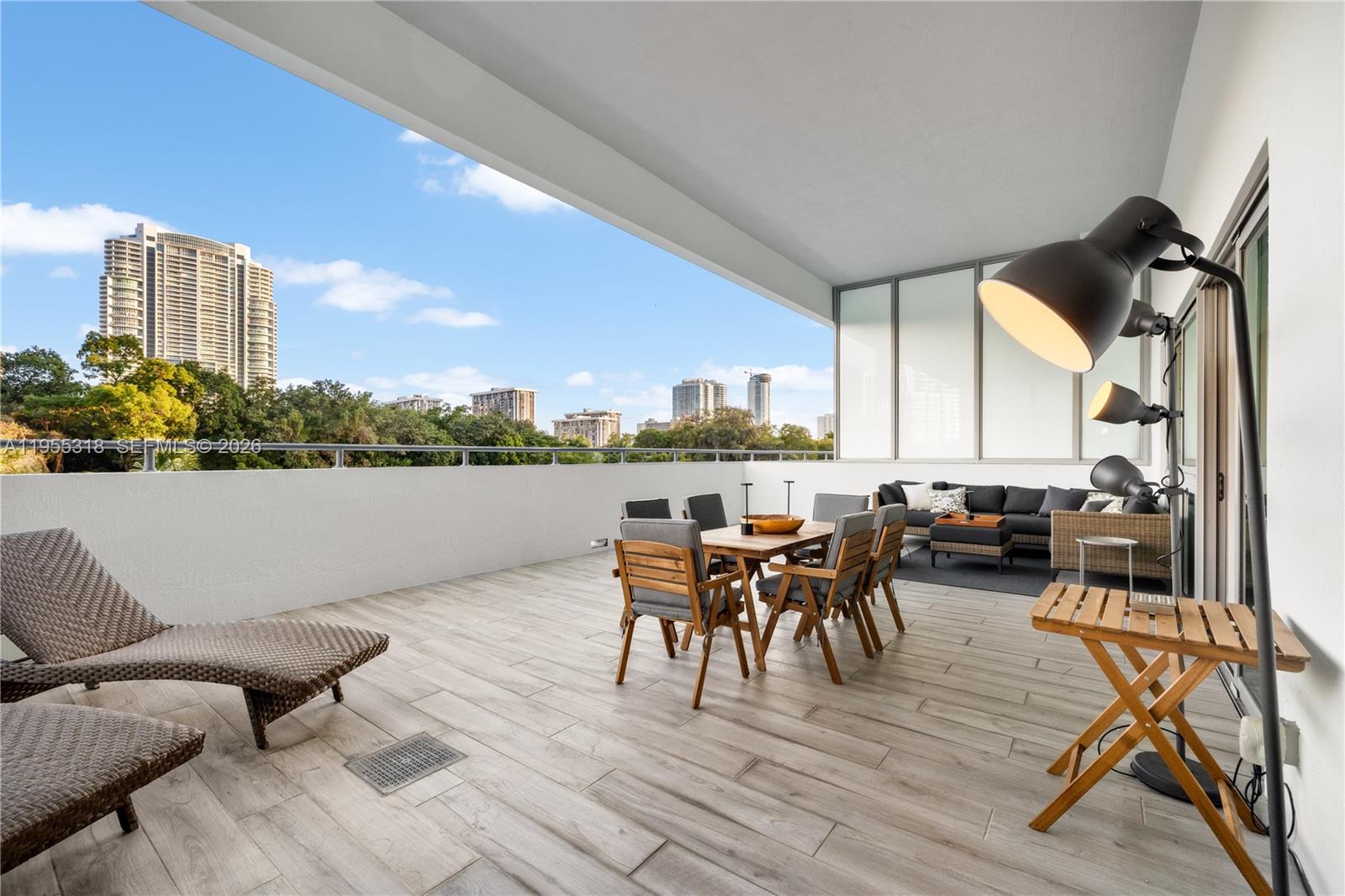 LE PARC AT BRICKELL CONDO - Residential