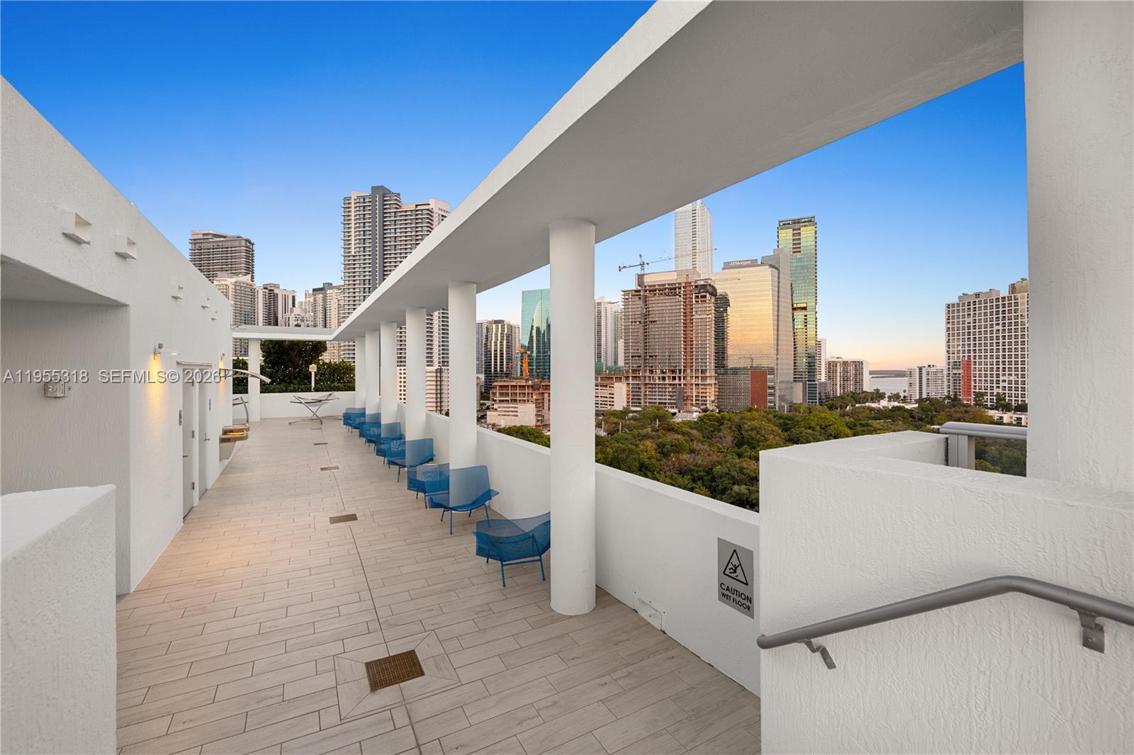 LE PARC AT BRICKELL CONDO - Residential