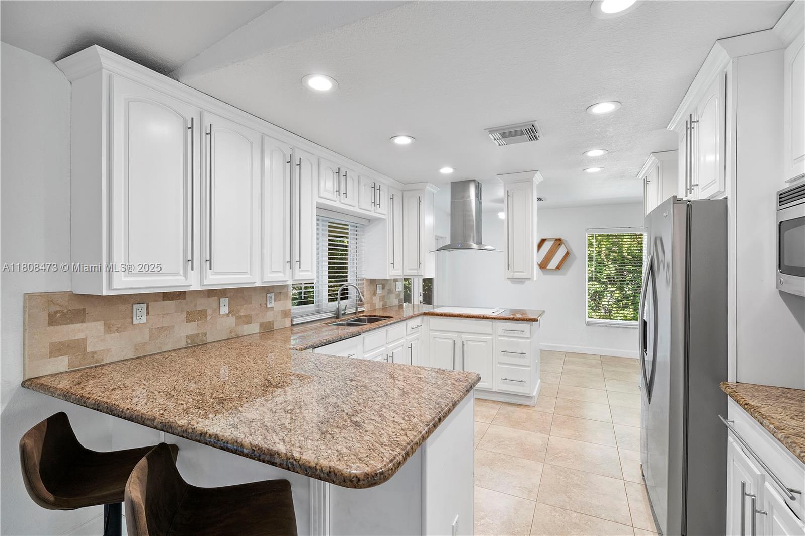CYPRESS RUN - Residential