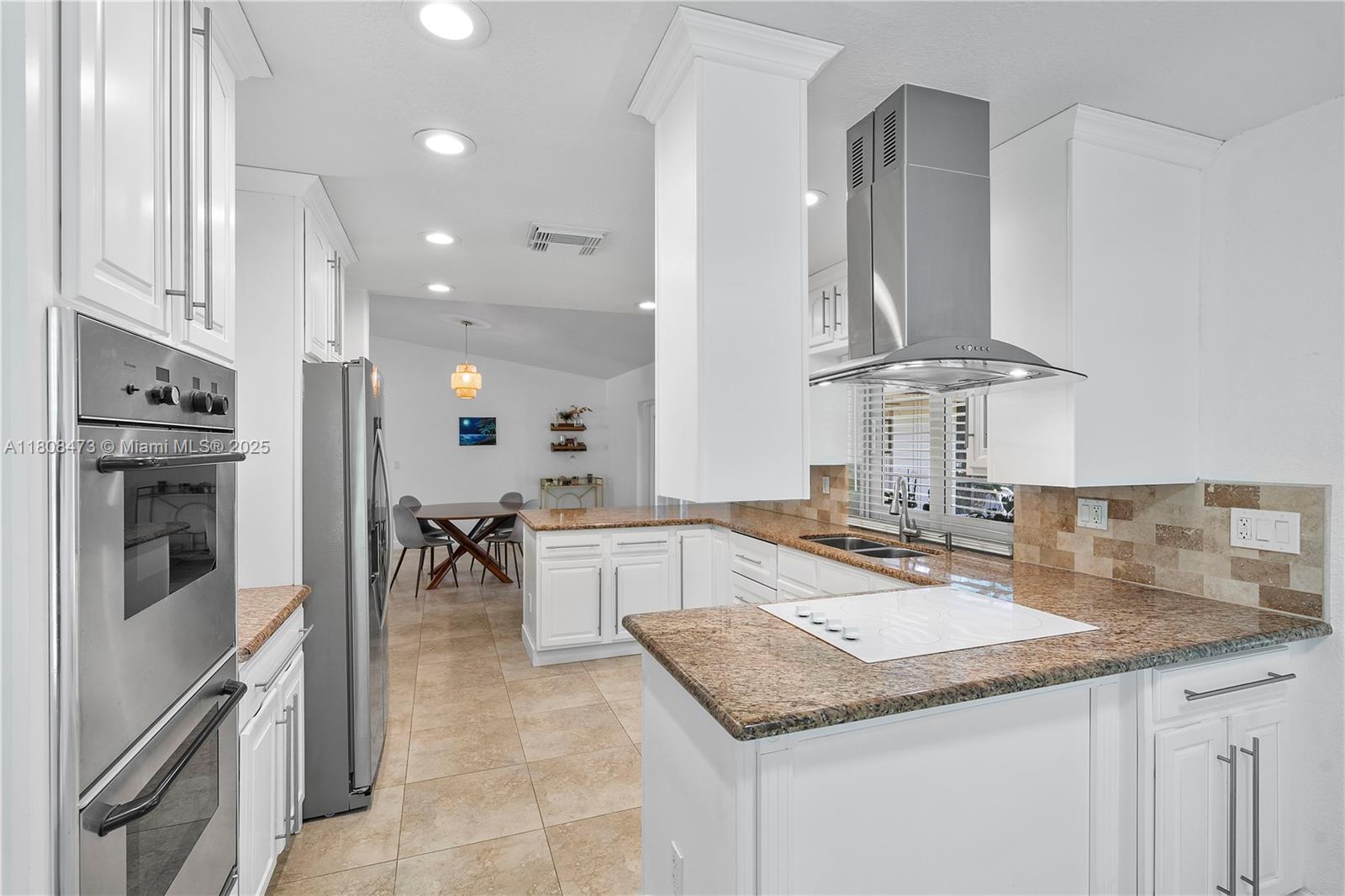 CYPRESS RUN - Residential