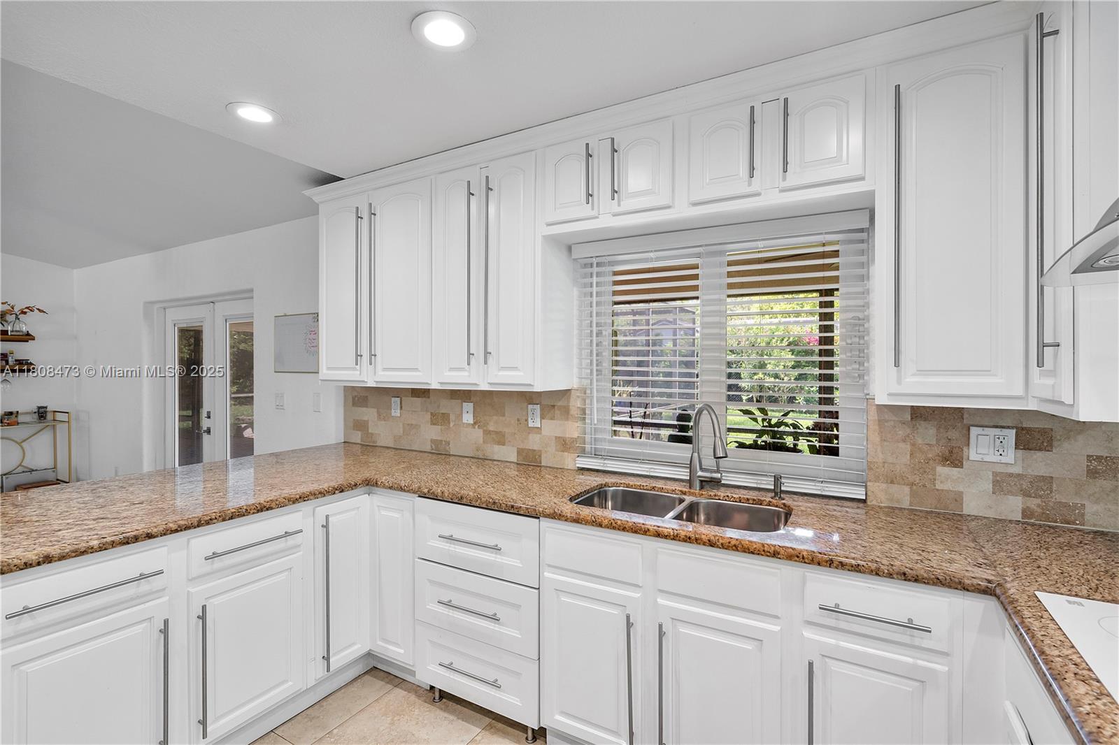 CYPRESS RUN - Residential