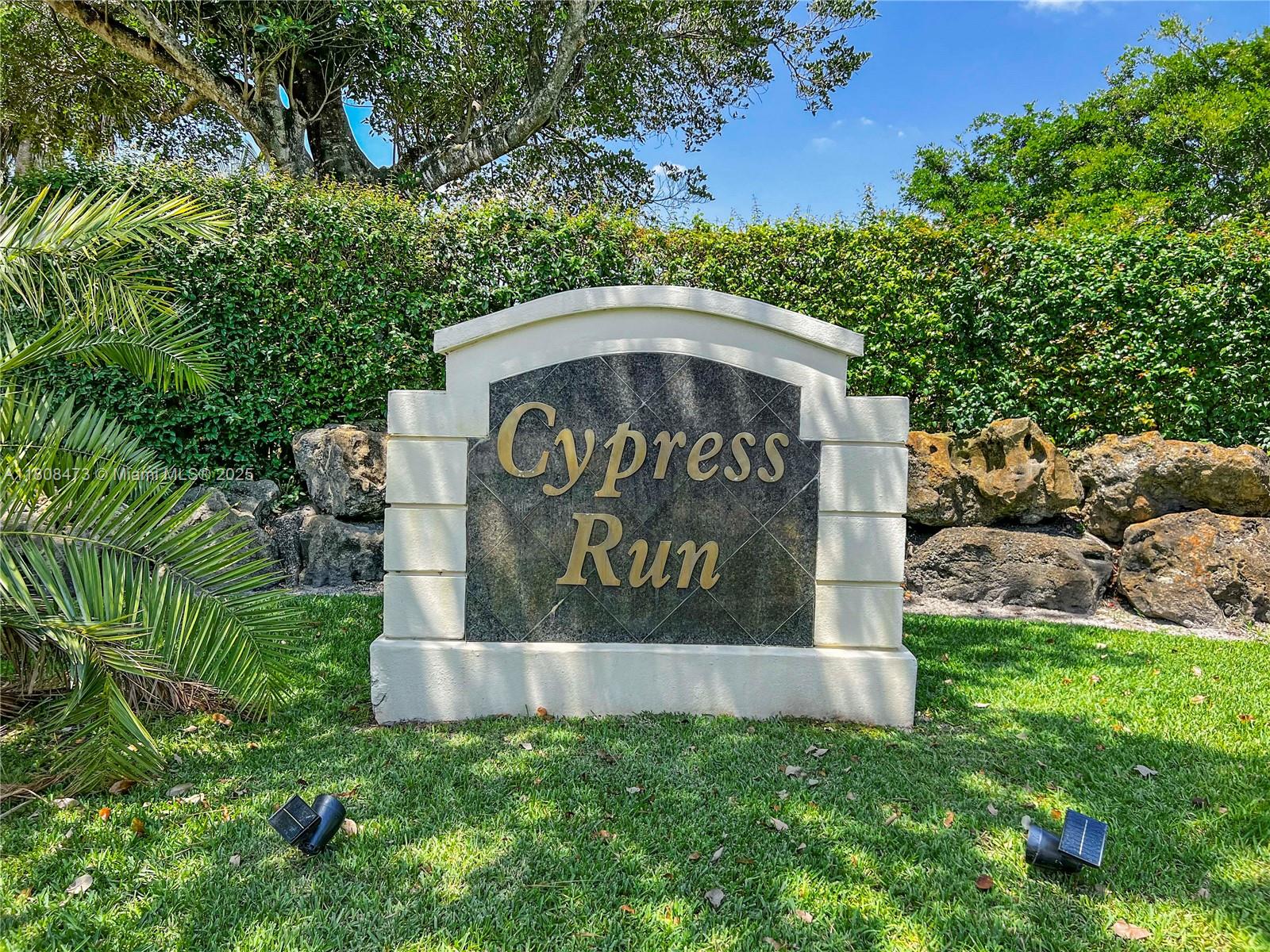 CYPRESS RUN - Residential