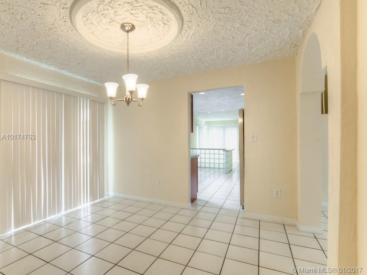 Seagrape Twnhms Amd 01 - Residential Lease