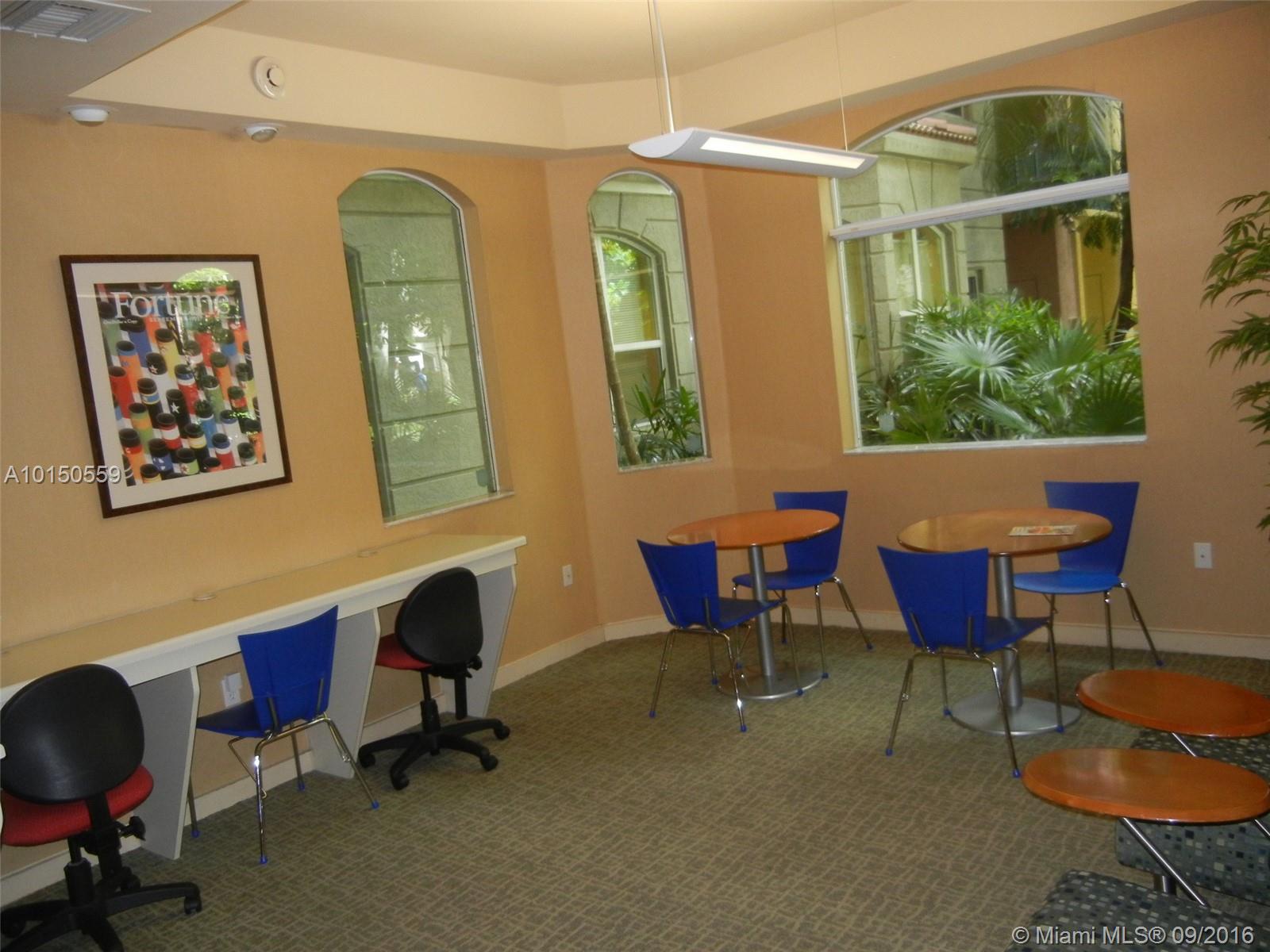 VALENCIA CONDO - Residential Lease