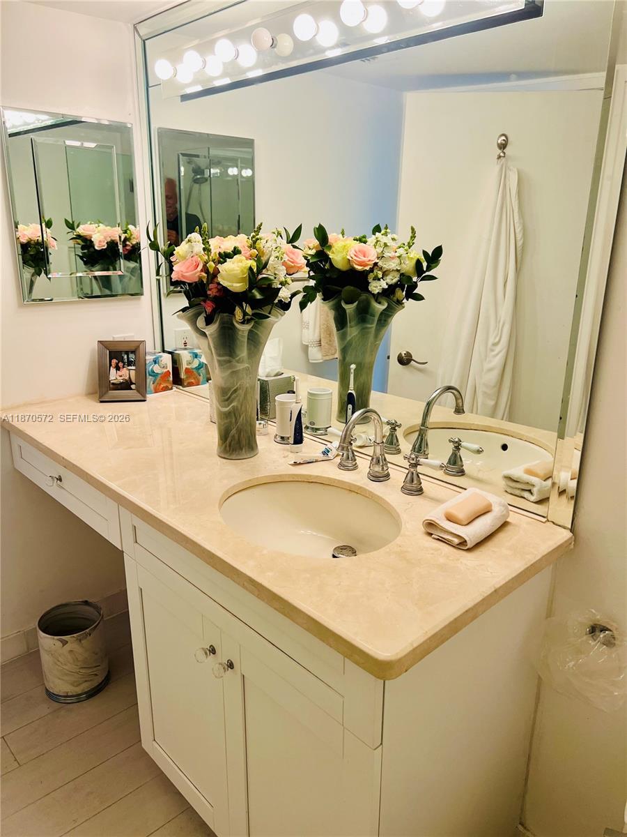 MYSTIC POINTE CONDO NO TH - Residential