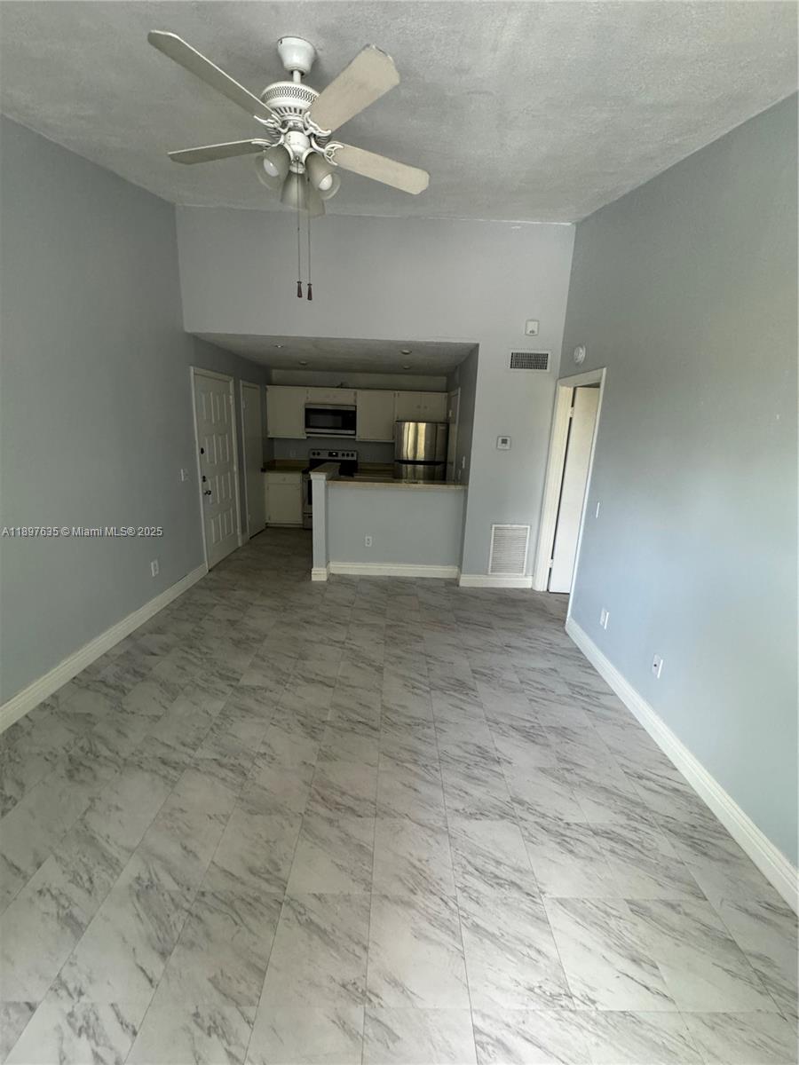 4441 W McNab Rd 21