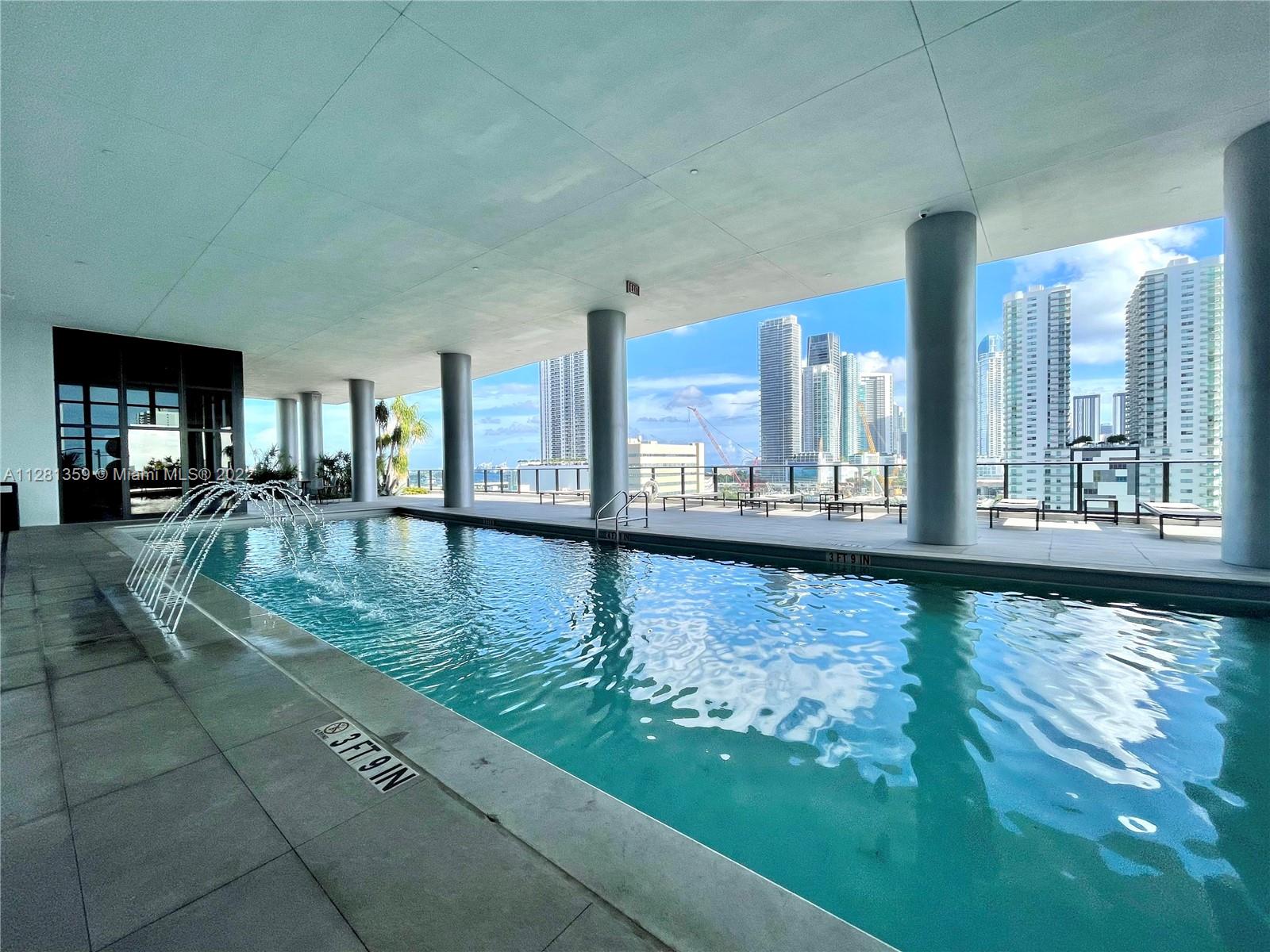 CANVAS CONDO - Residential Lease