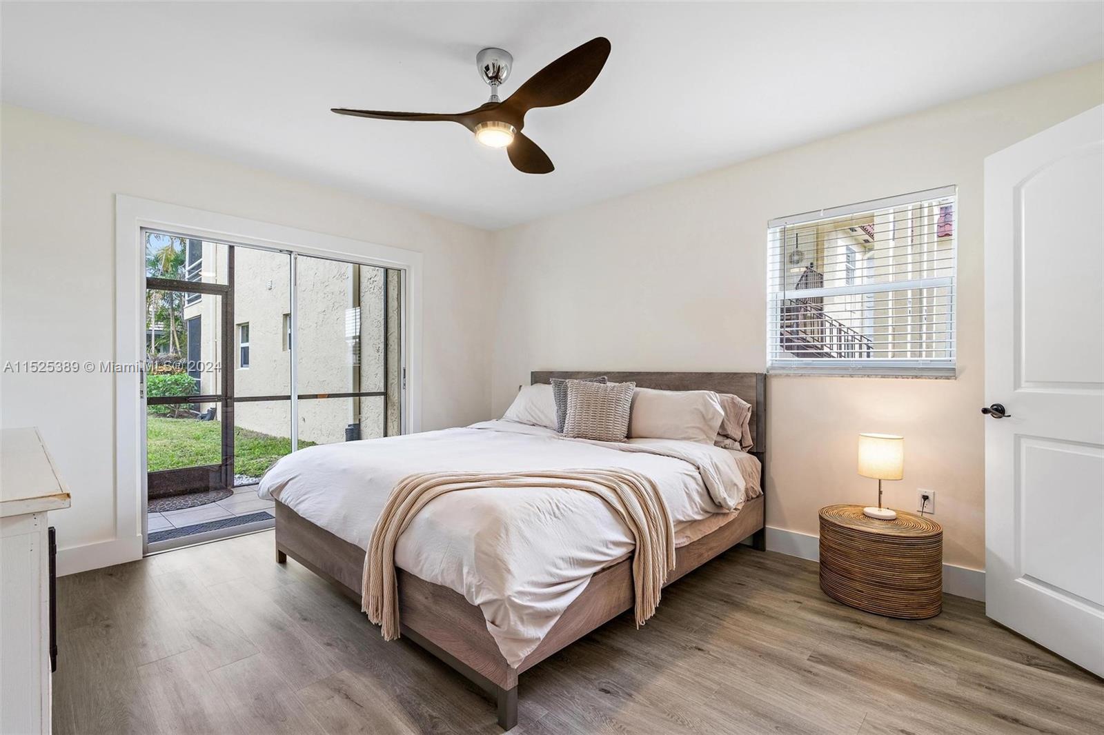VILLAS ON THE GREEN - Residential Lease