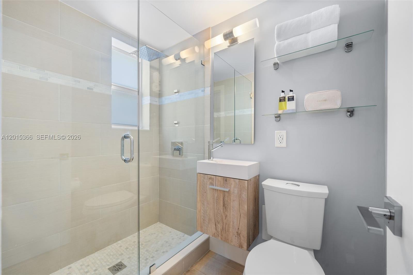 THE OAKS AT SOUTH MIAMI C - Residential Lease