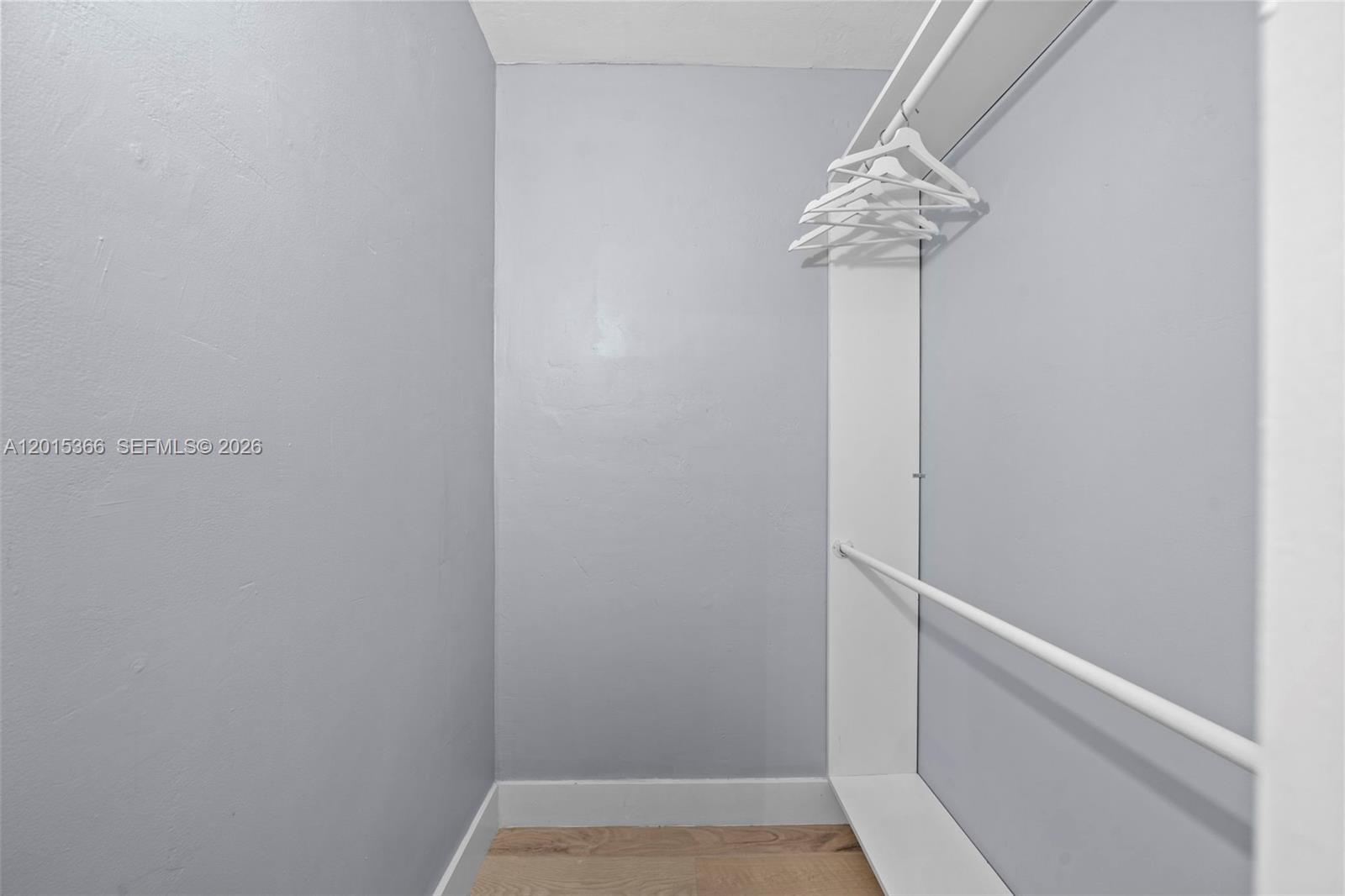 THE OAKS AT SOUTH MIAMI C - Residential Lease