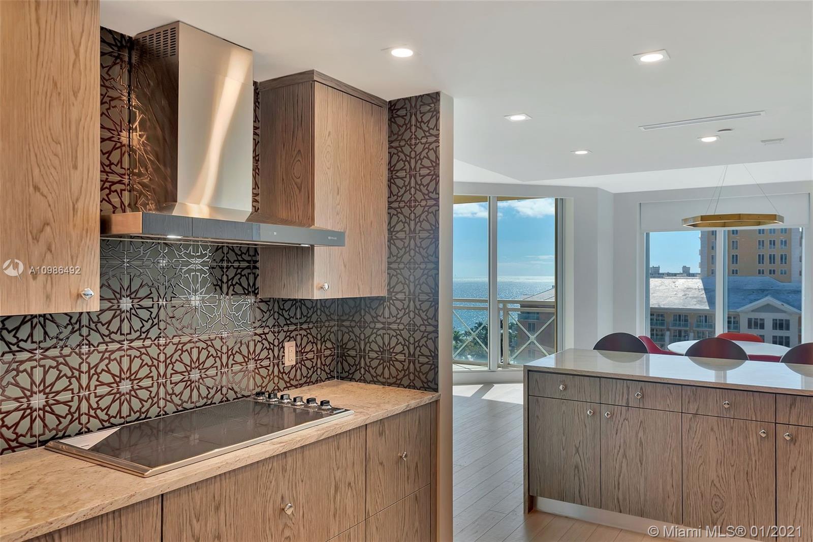 GRAND BAY TOWER CONDO - Residential