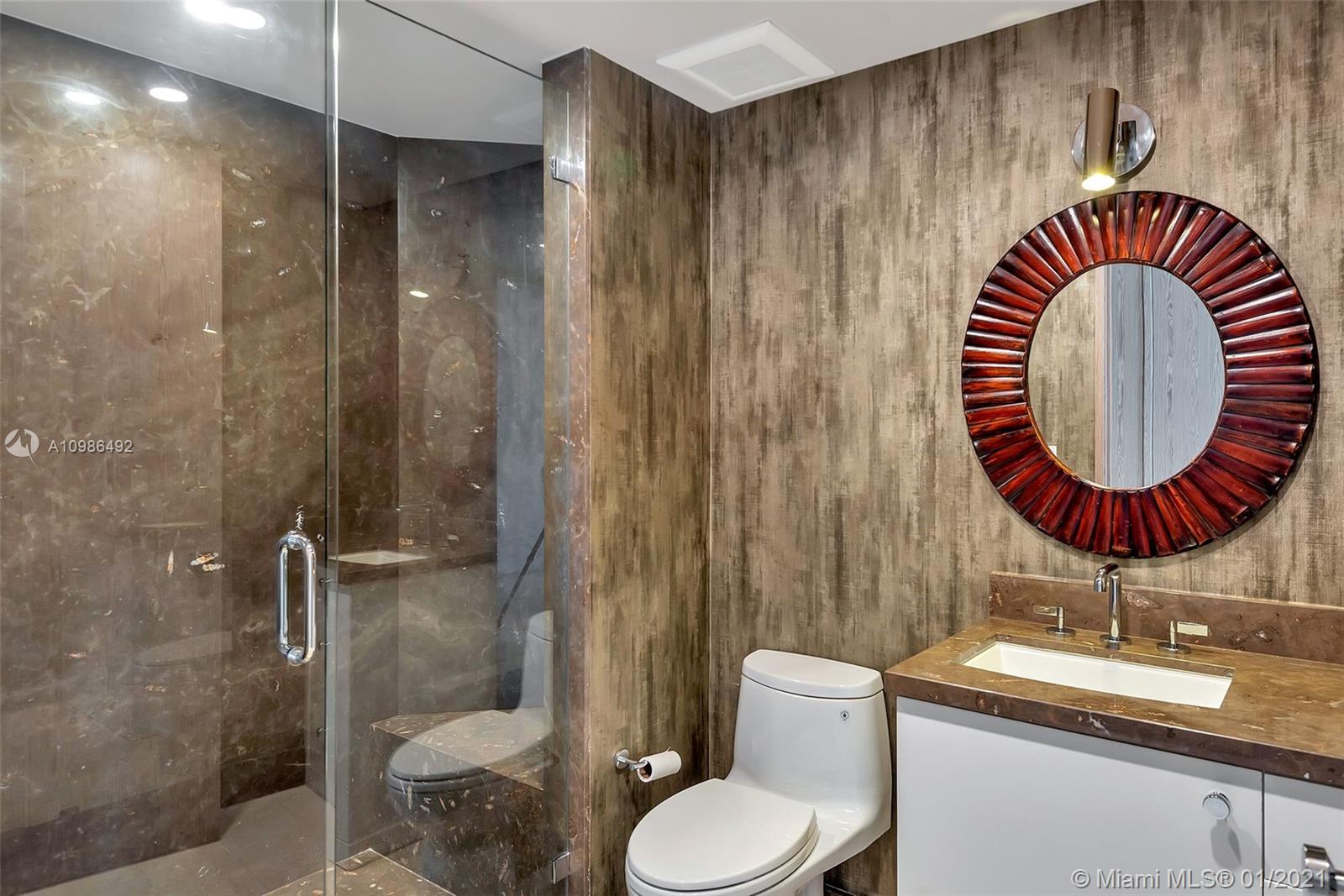 GRAND BAY TOWER CONDO - Residential