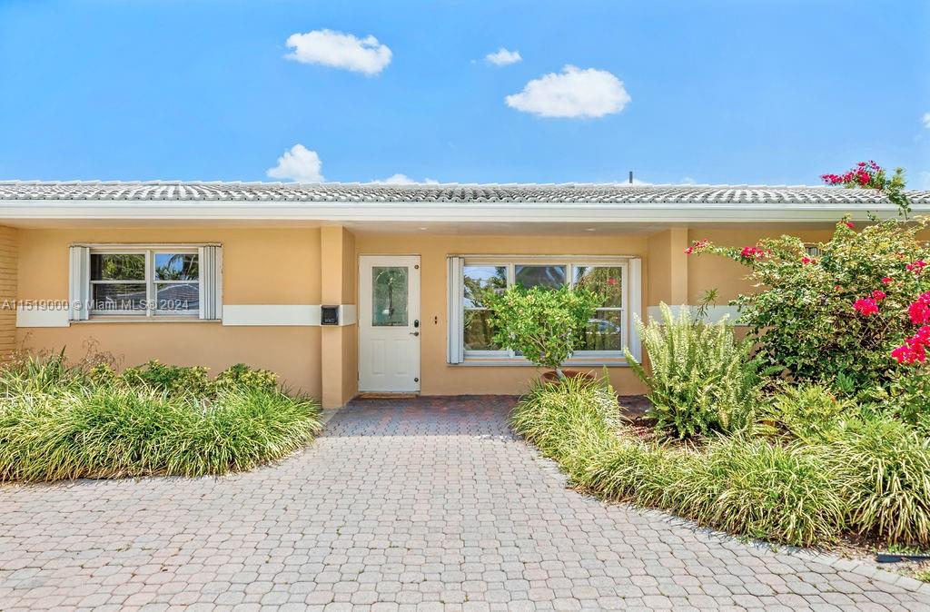 CORAL RIDGE ISLES - Residential Lease