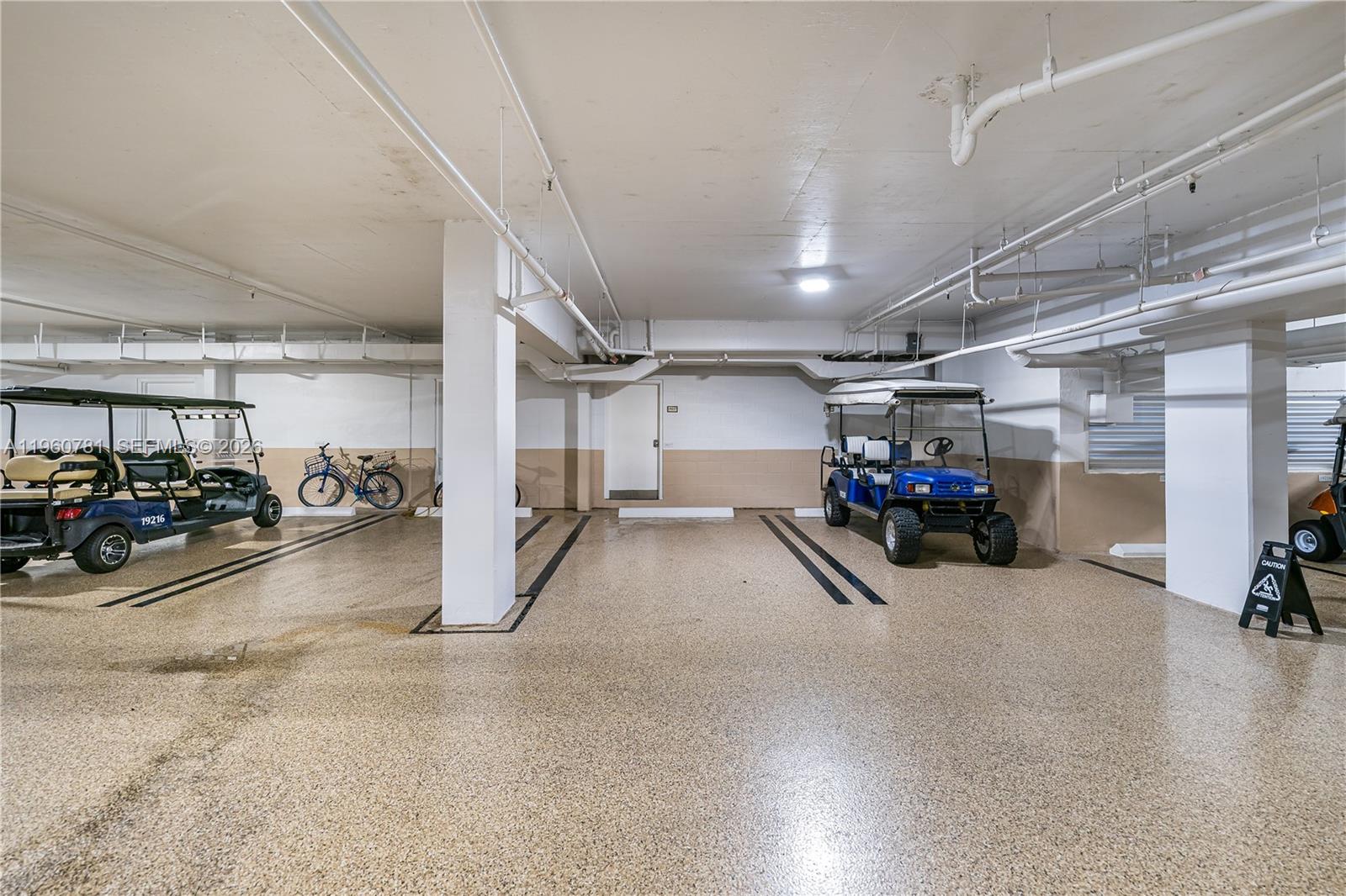 SEASIDE CONDO - Residential