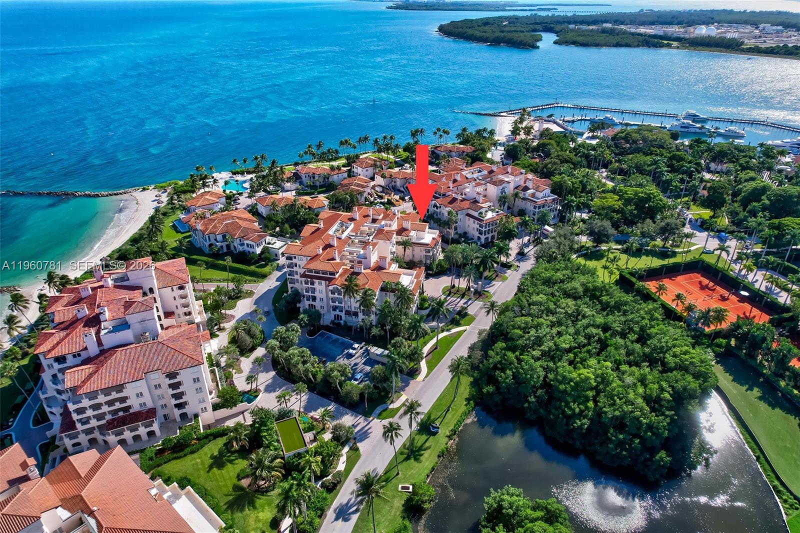 SEASIDE CONDO - Residential