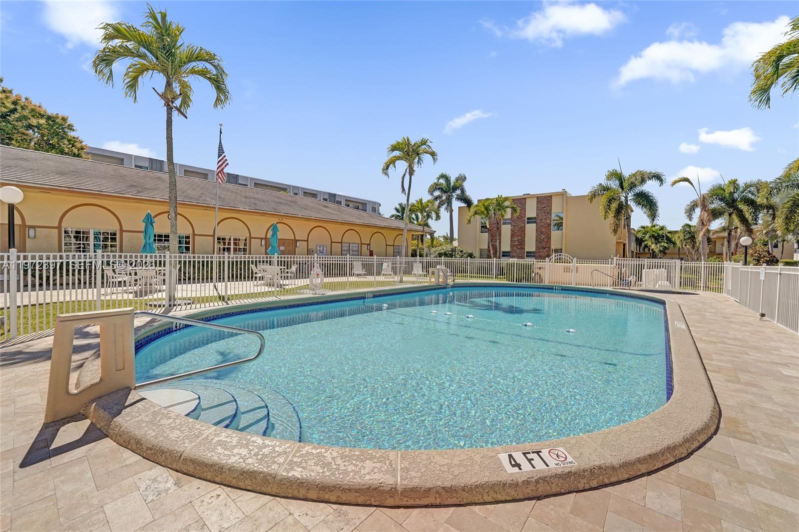 IRVINGTON GARDENS CONDO - Residential