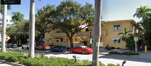 65 Washington Ave 2 Miami Beach FL 33139