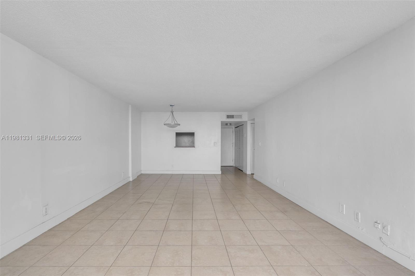 DADELAND PLACE CONDO - Residential