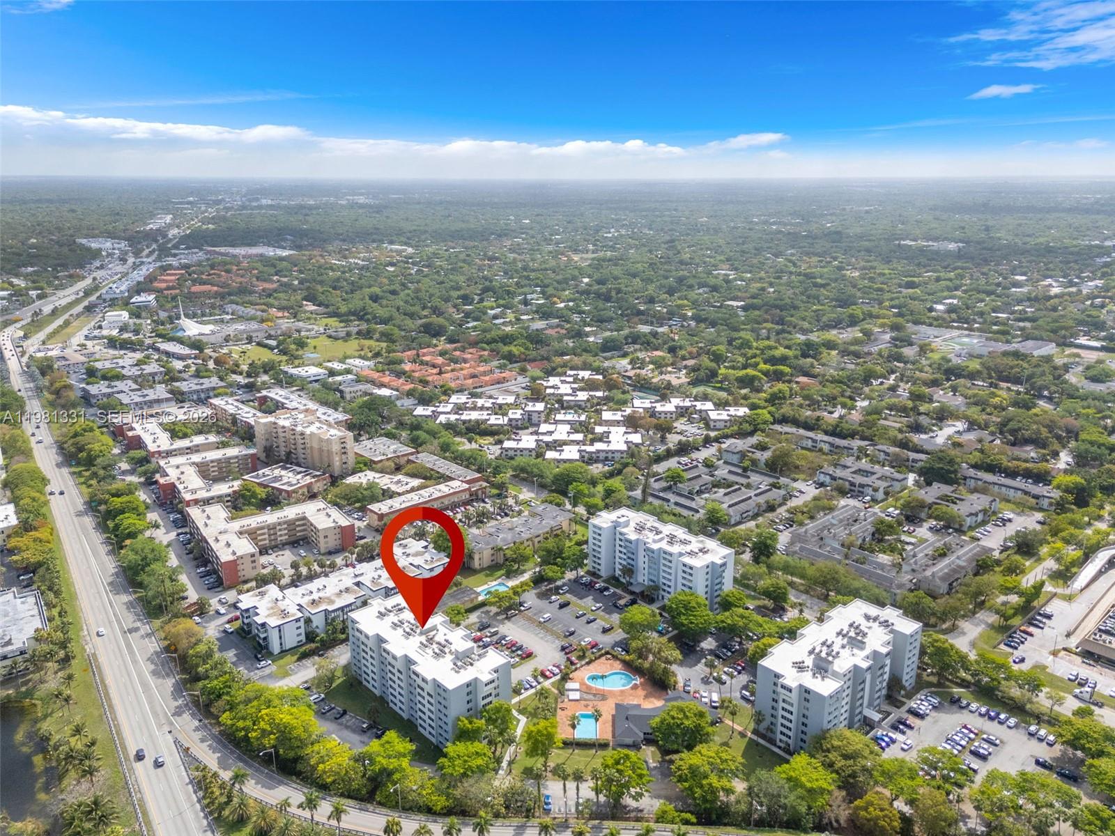 DADELAND PLACE CONDO - Residential