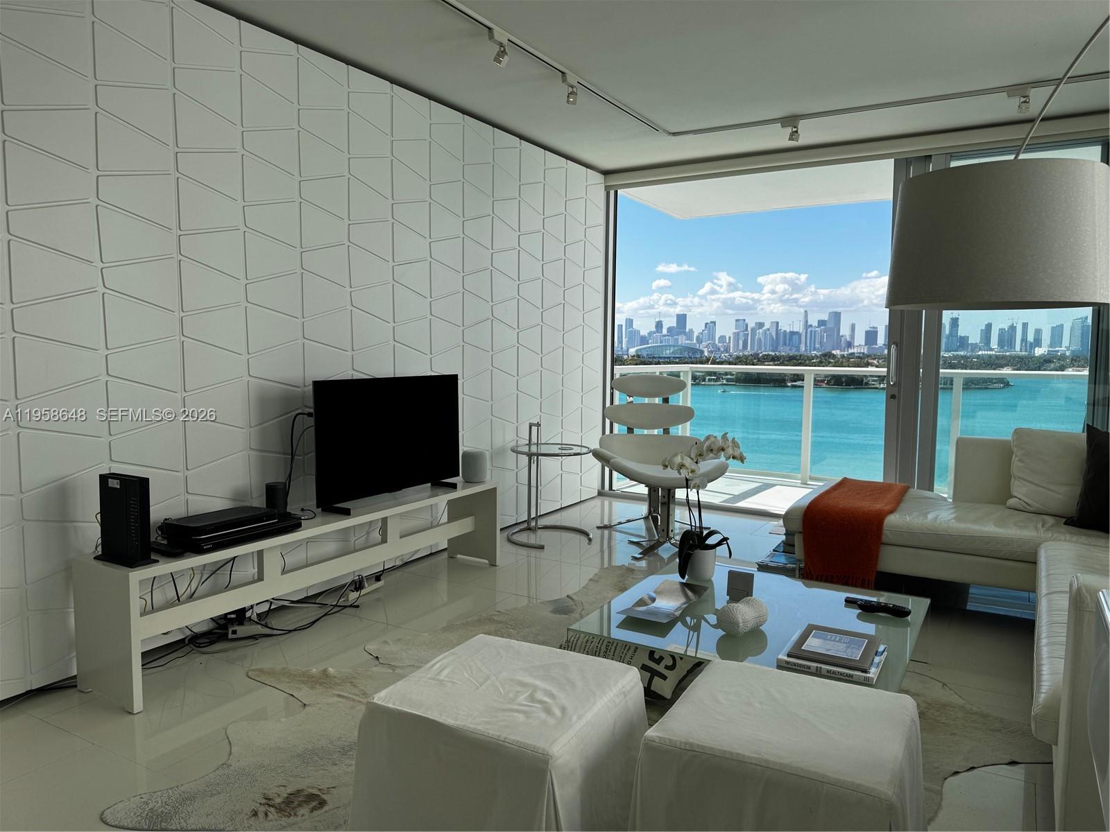 MIRADOR 1000 CONDO - Residential Lease