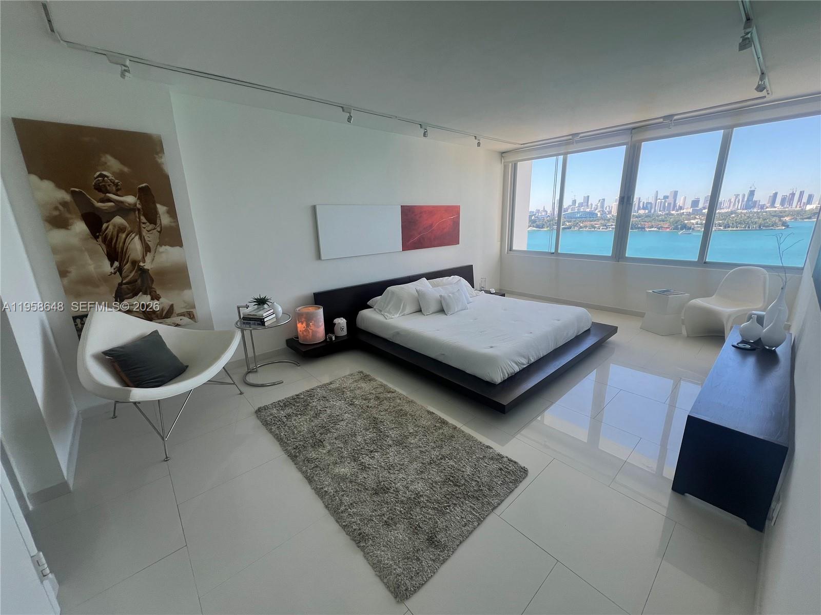 MIRADOR 1000 CONDO - Residential Lease